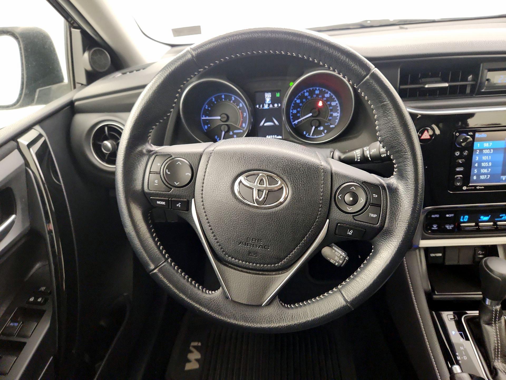 Thumbnail: 2018 Toyota Corolla iM - 10