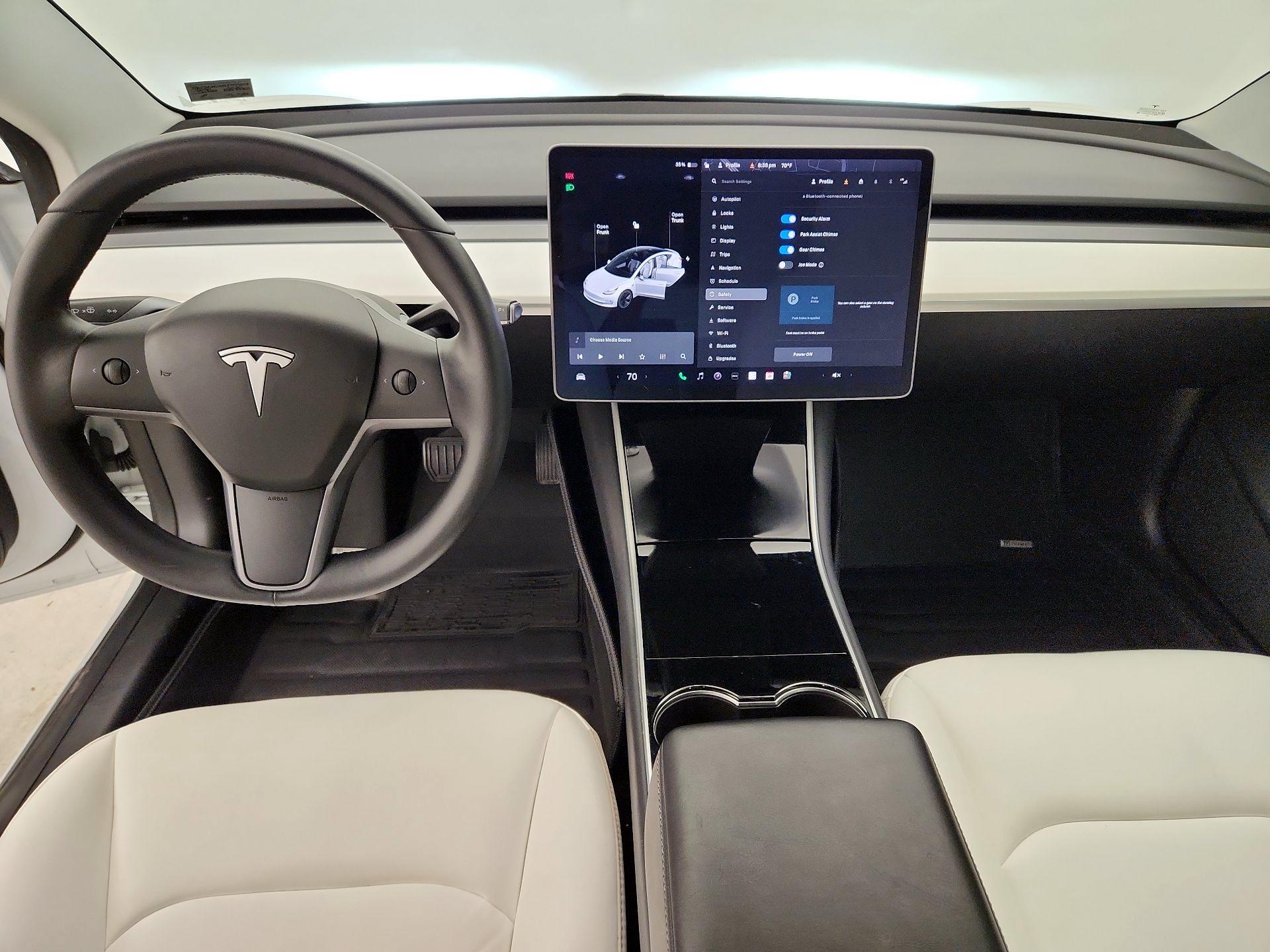 Thumbnail: 2020 Tesla Model 3 - 9