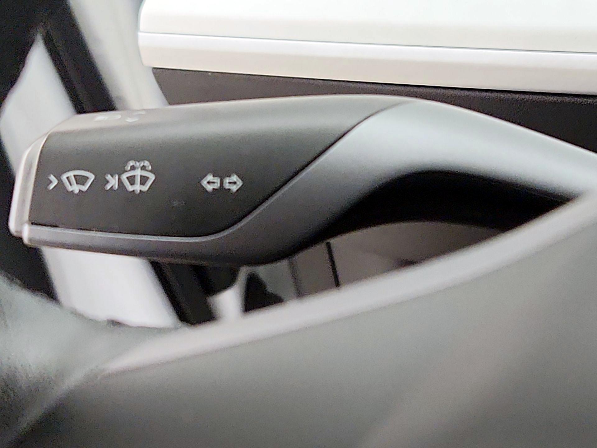 Thumbnail: 2020 Tesla Model 3 - 13