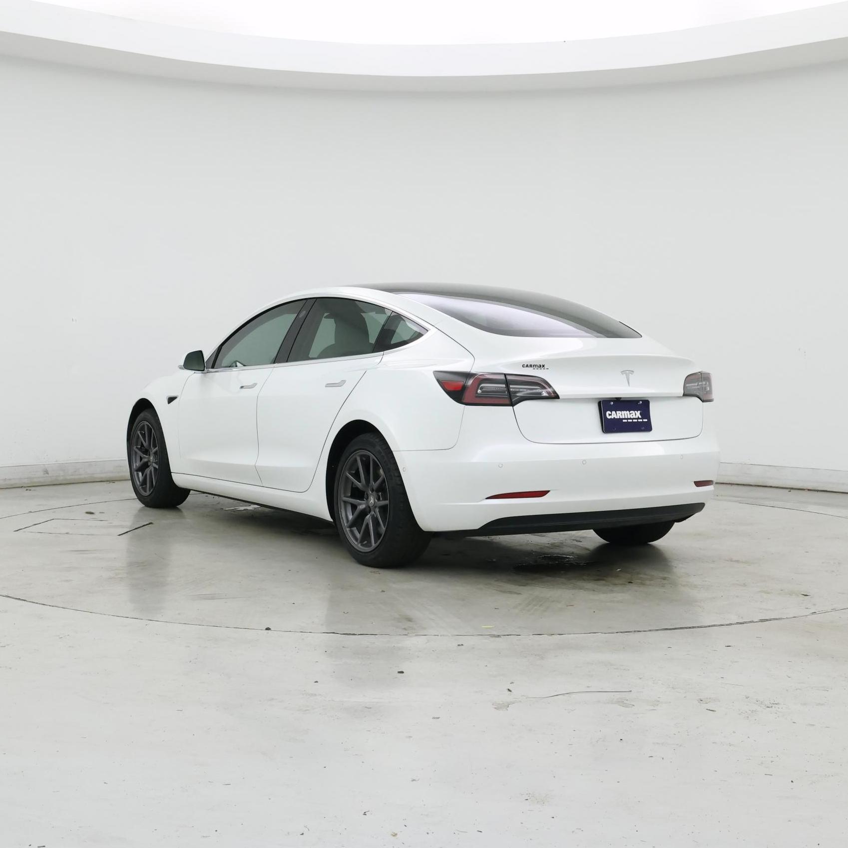 Thumbnail: 2020 Tesla Model 3 - 2