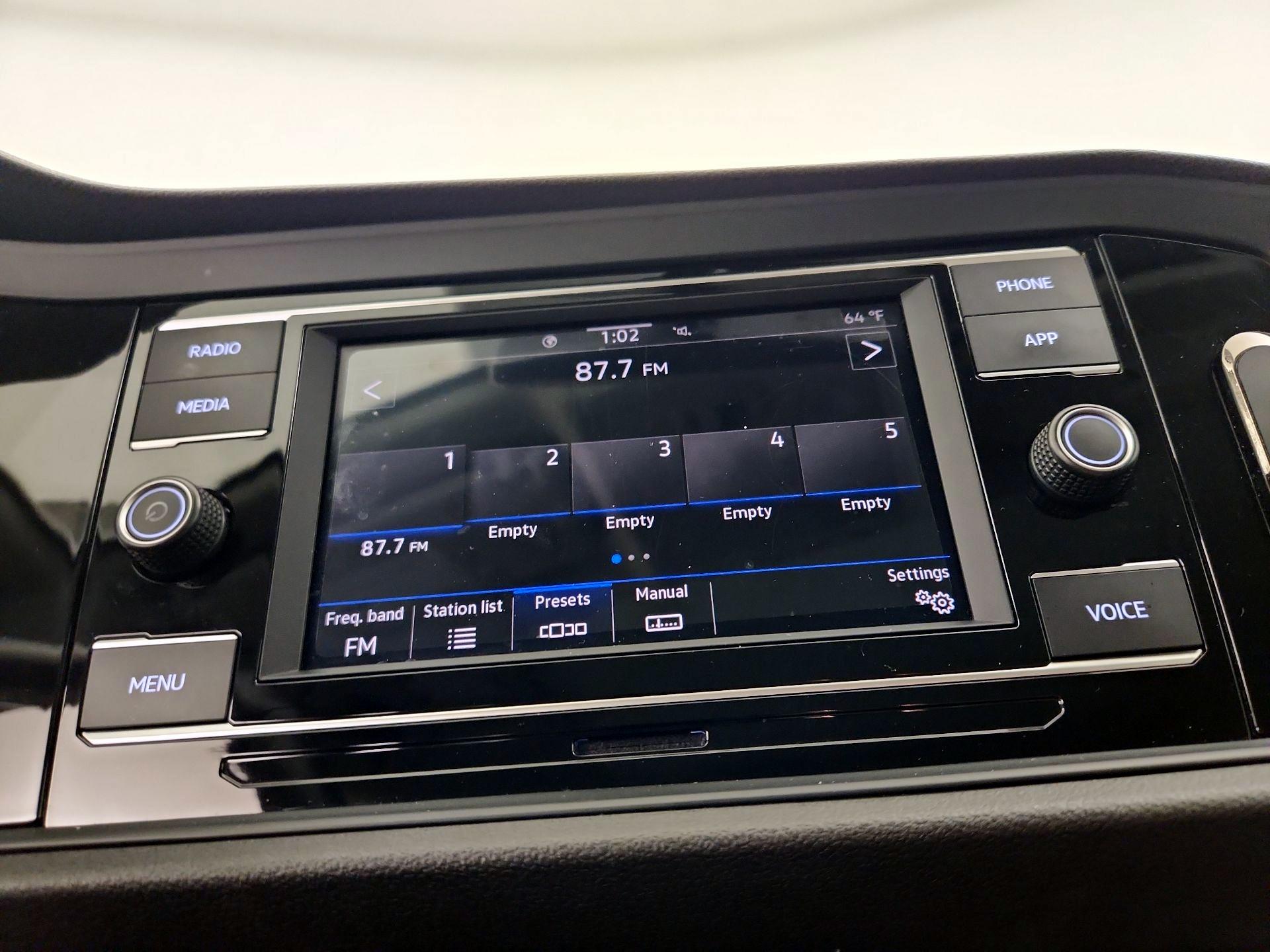 Thumbnail: 2020 Volkswagen Jetta - 15