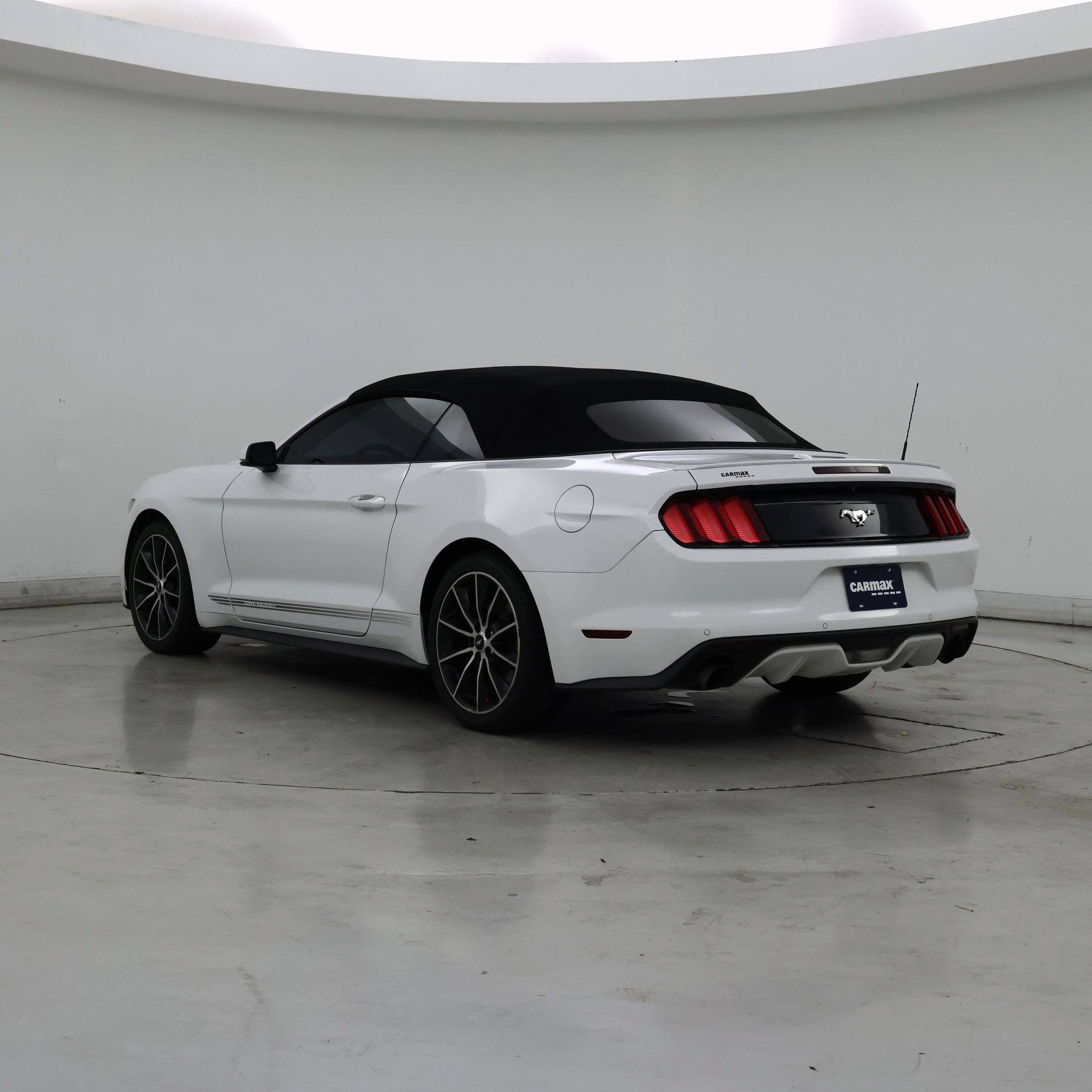 Thumbnail: 2017 Ford Mustang - 2