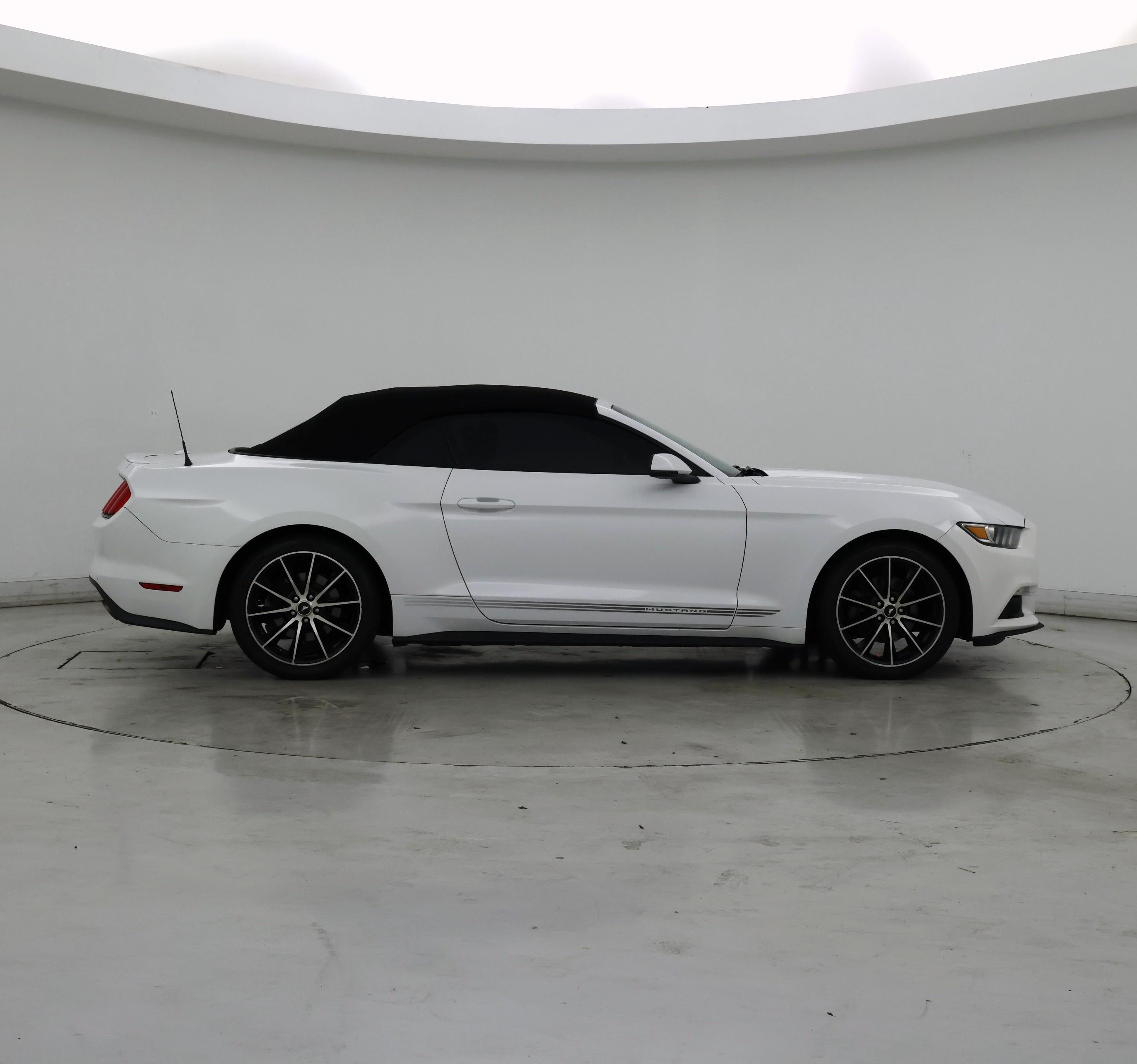 Thumbnail: 2017 Ford Mustang - 7