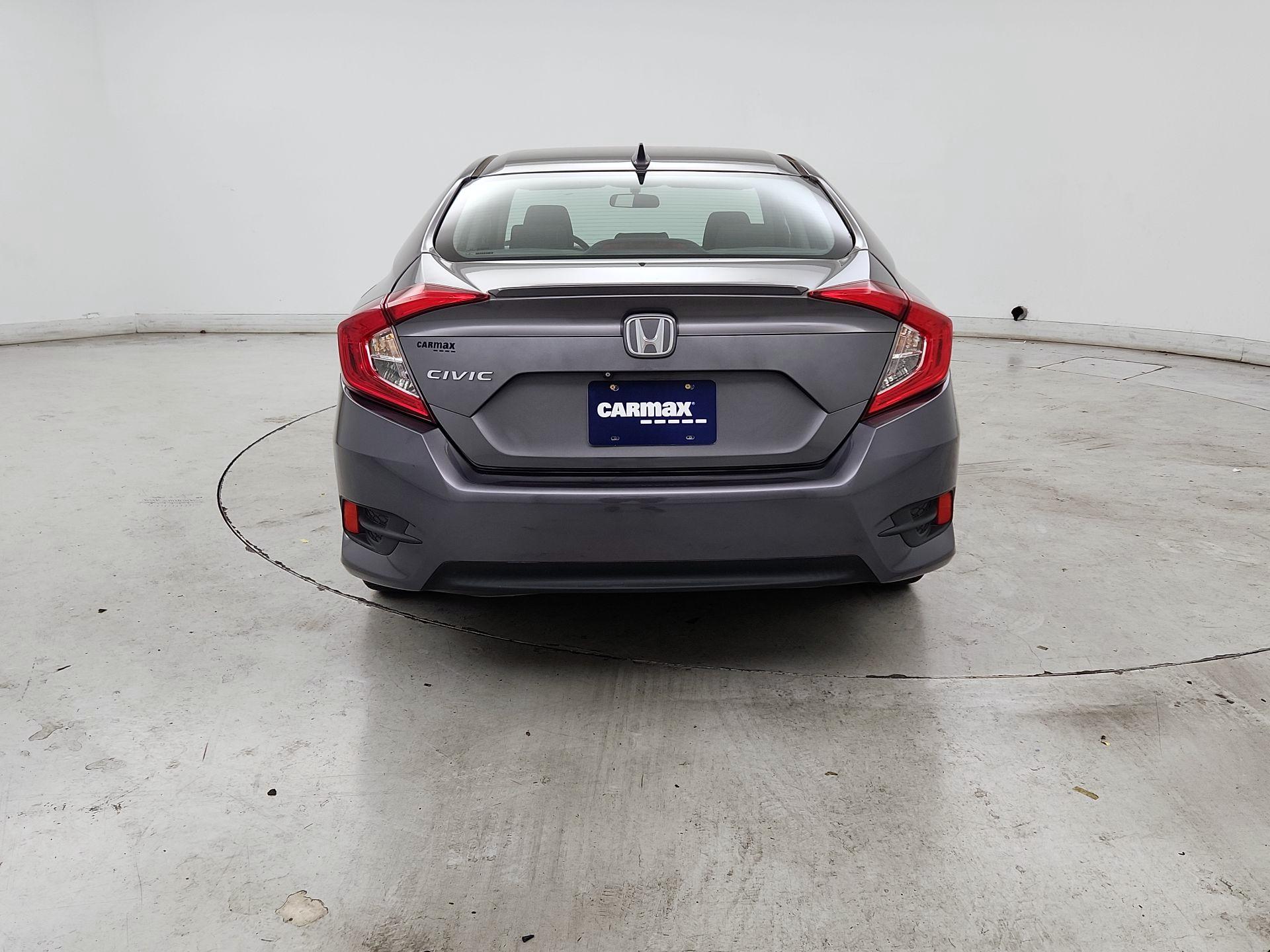 Thumbnail: 2017 Honda Civic - 6