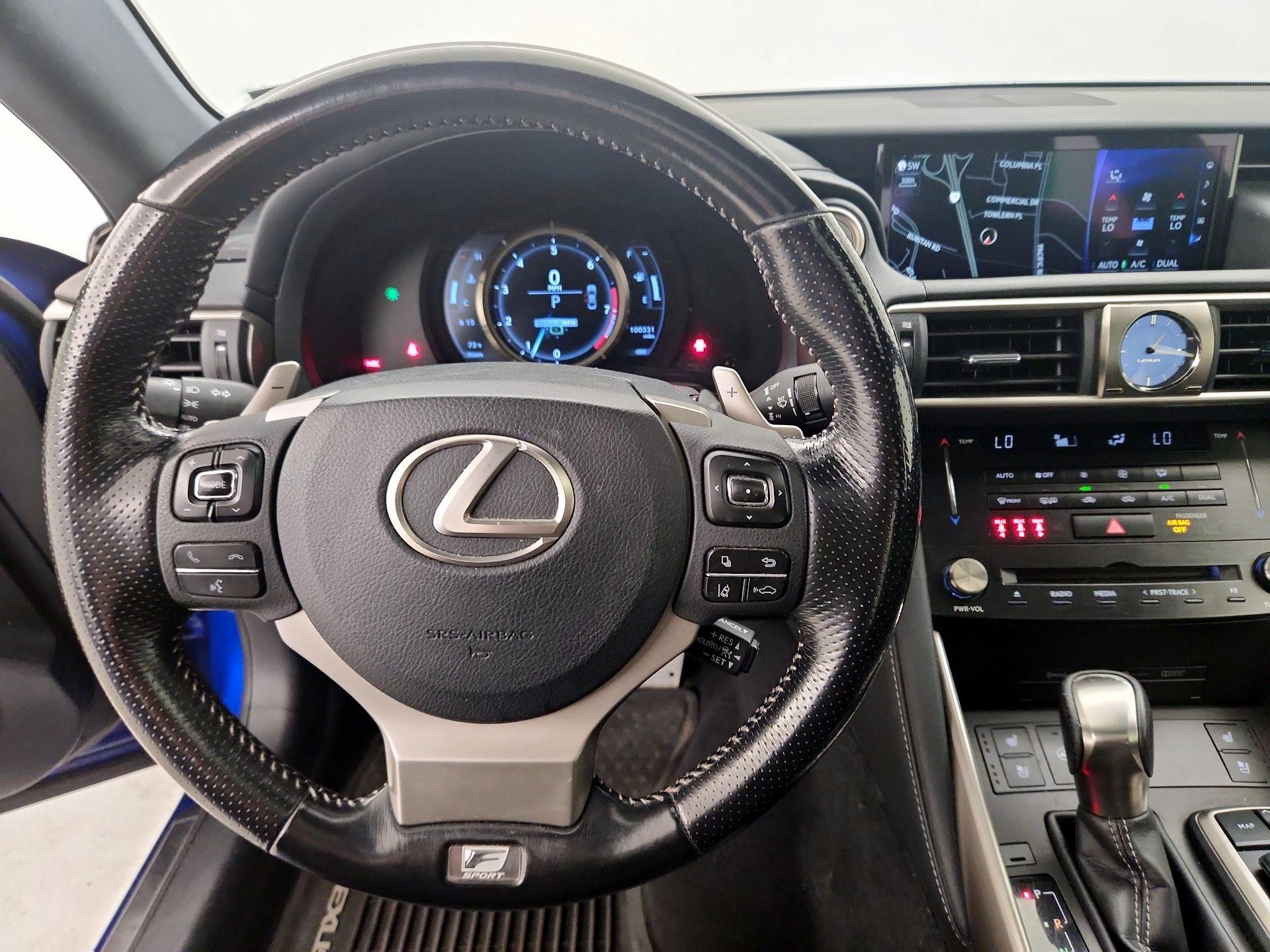 Thumbnail: 2017 Lexus IS - 10