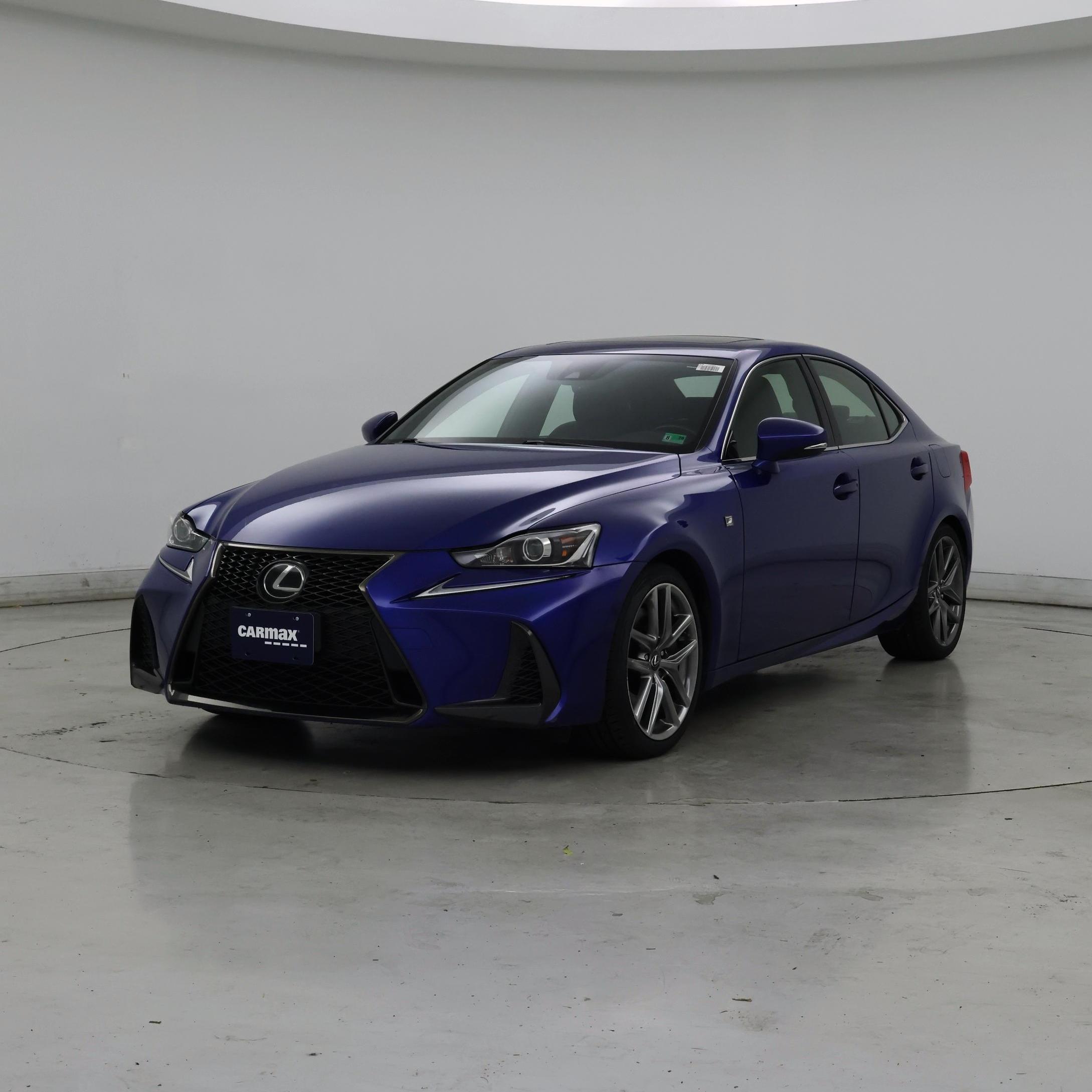 Thumbnail: 2017 Lexus IS - 4