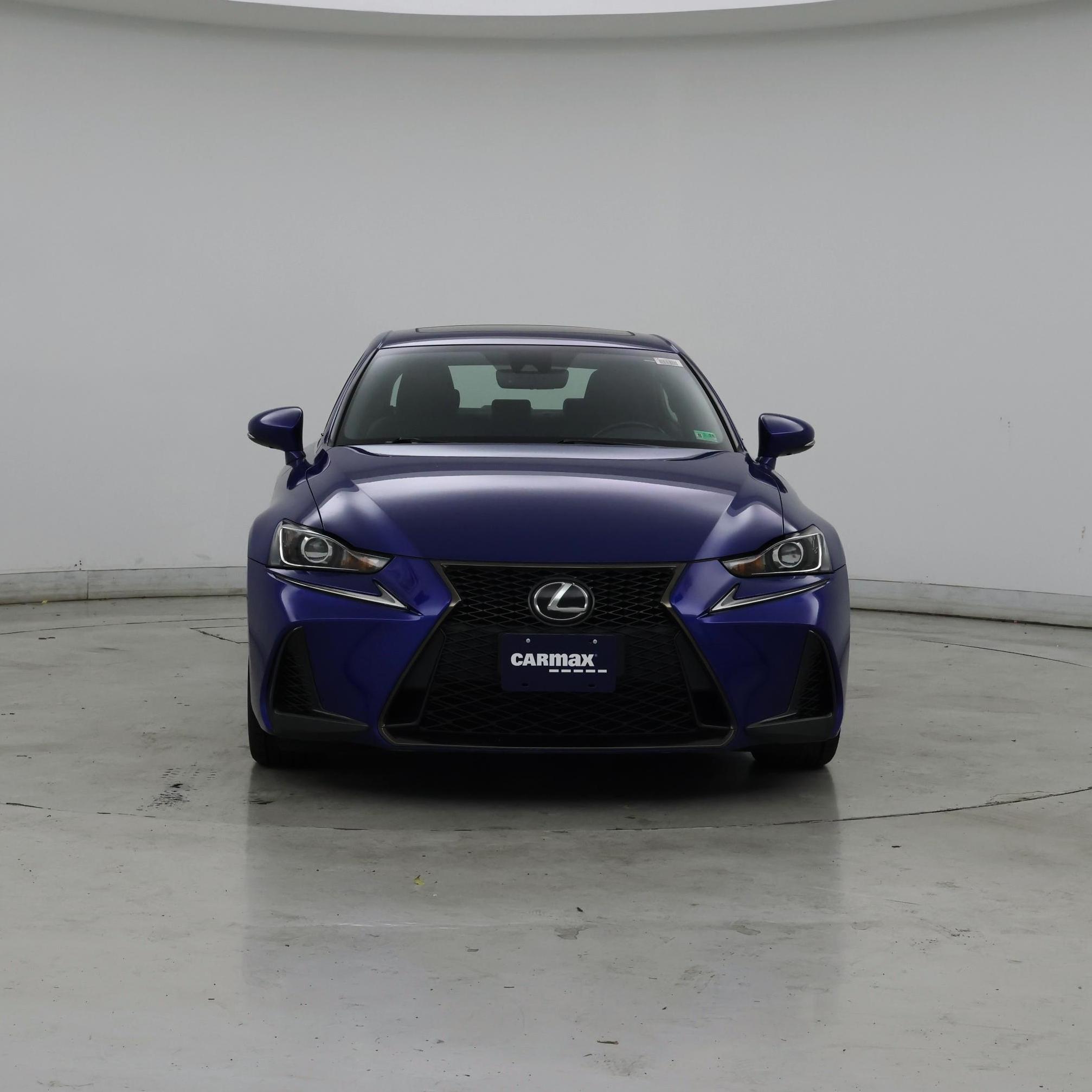 Thumbnail: 2017 Lexus IS - 5