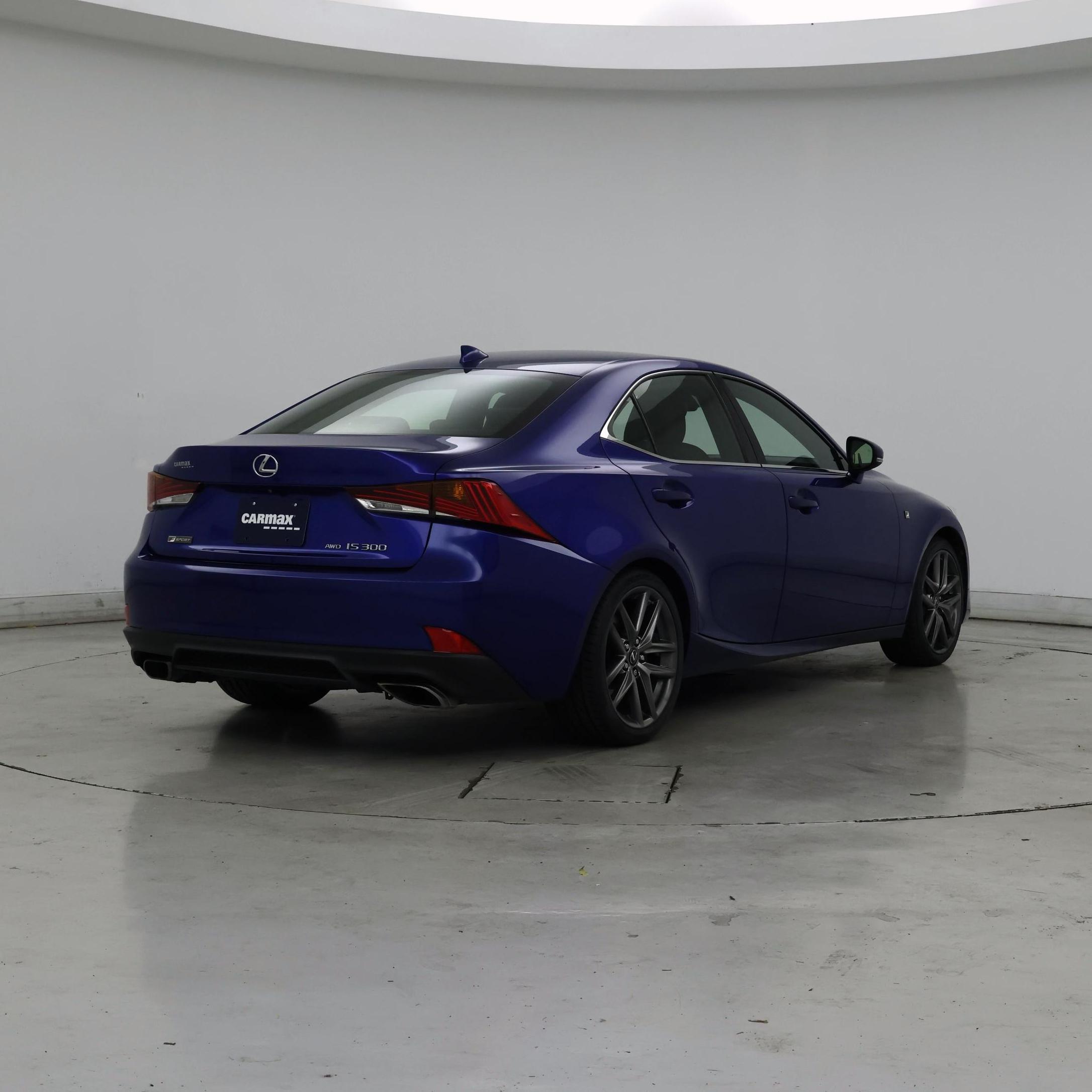 Thumbnail: 2017 Lexus IS - 8