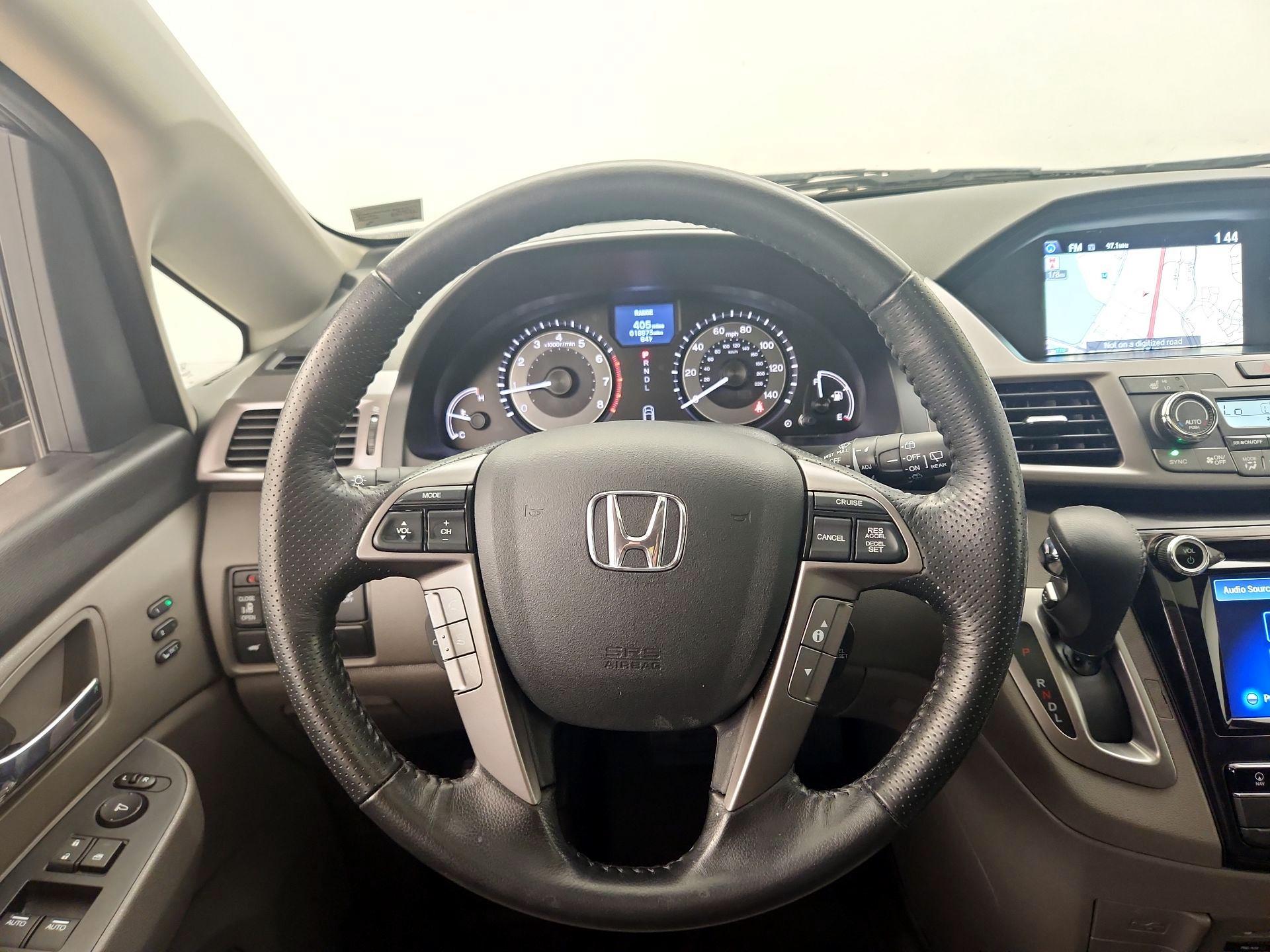 Thumbnail: 2017 Honda Odyssey - 10
