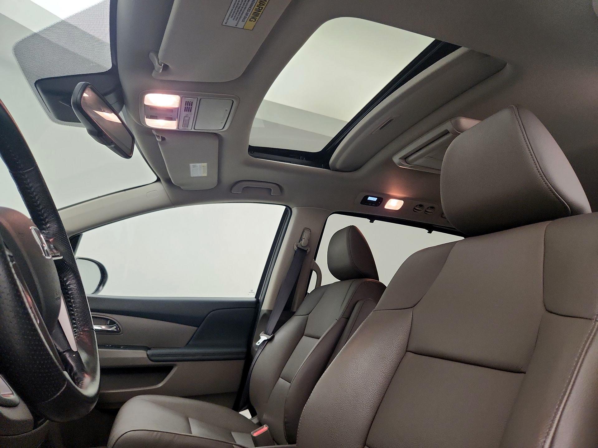 Thumbnail: 2017 Honda Odyssey - 20