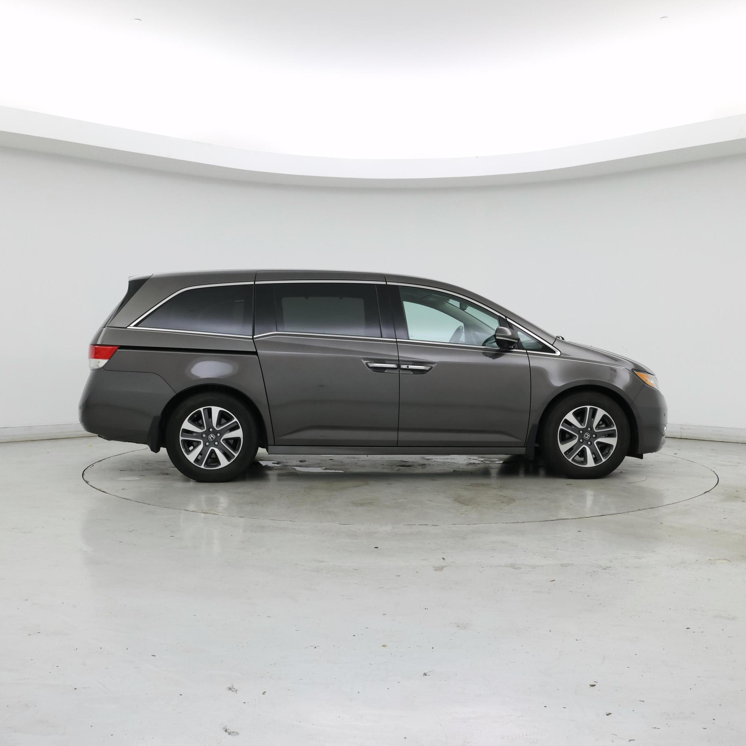 Thumbnail: 2017 Honda Odyssey - 7