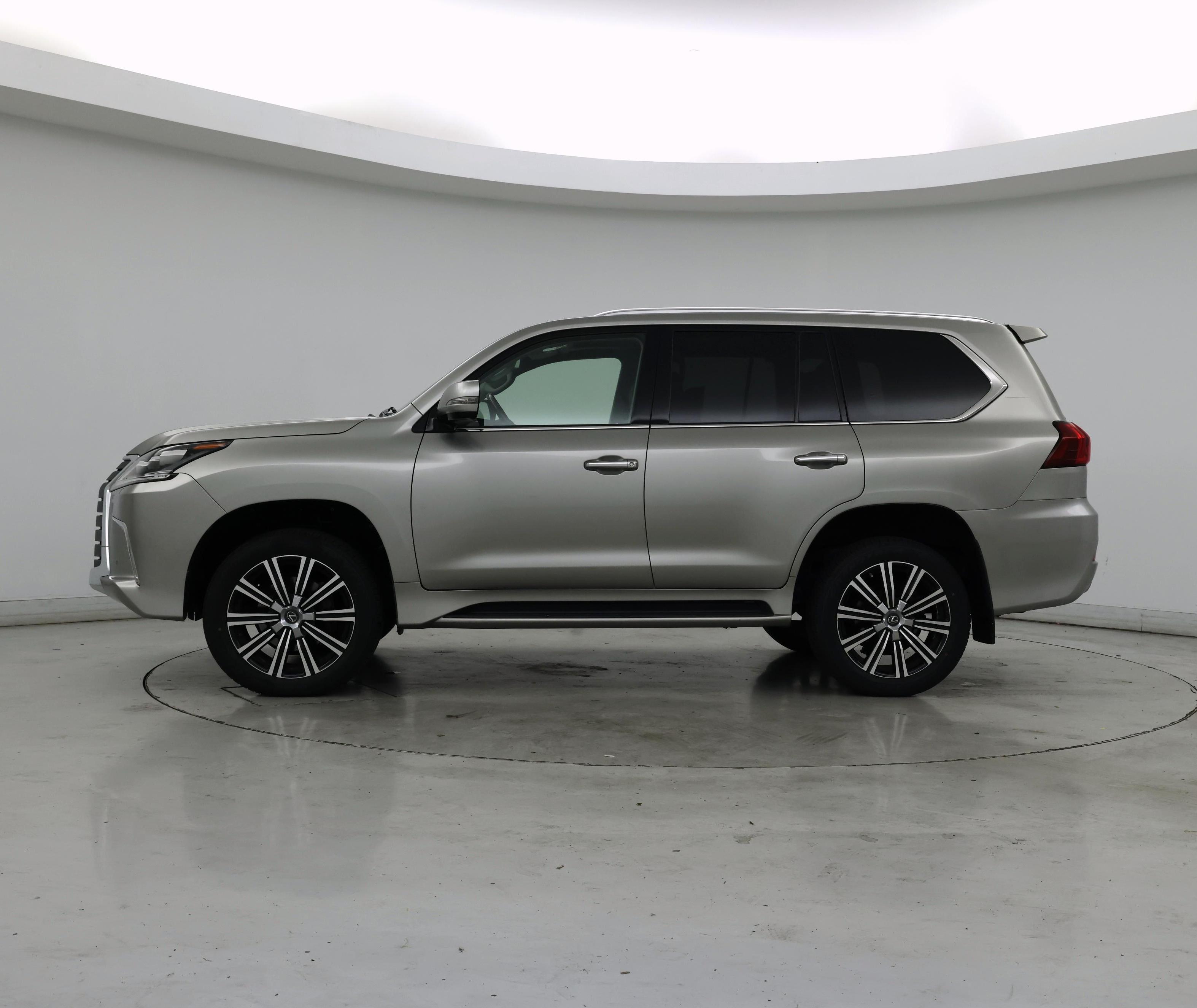 Thumbnail: 2018 Lexus LX - 3