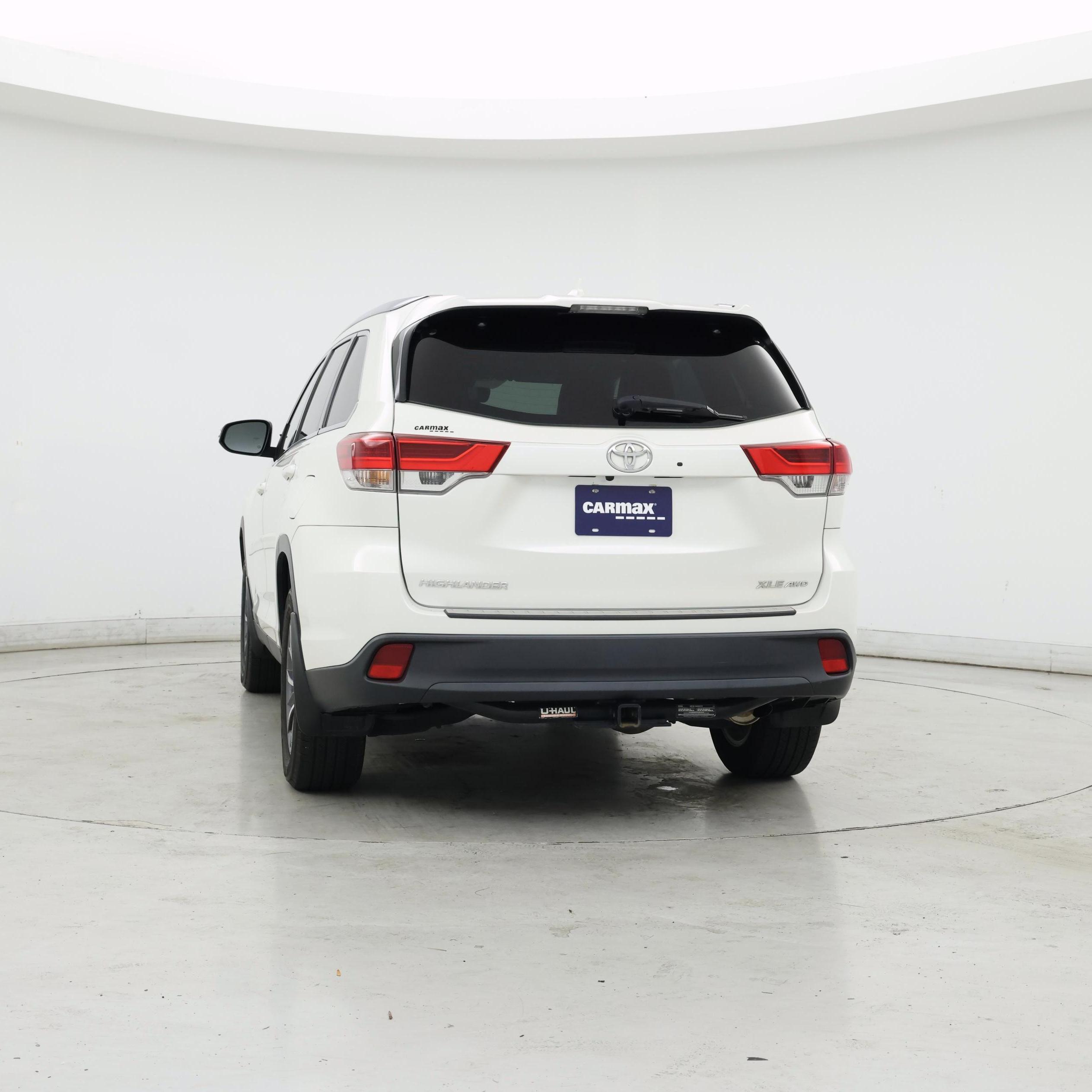 Thumbnail: 2019 Toyota Highlander - 6