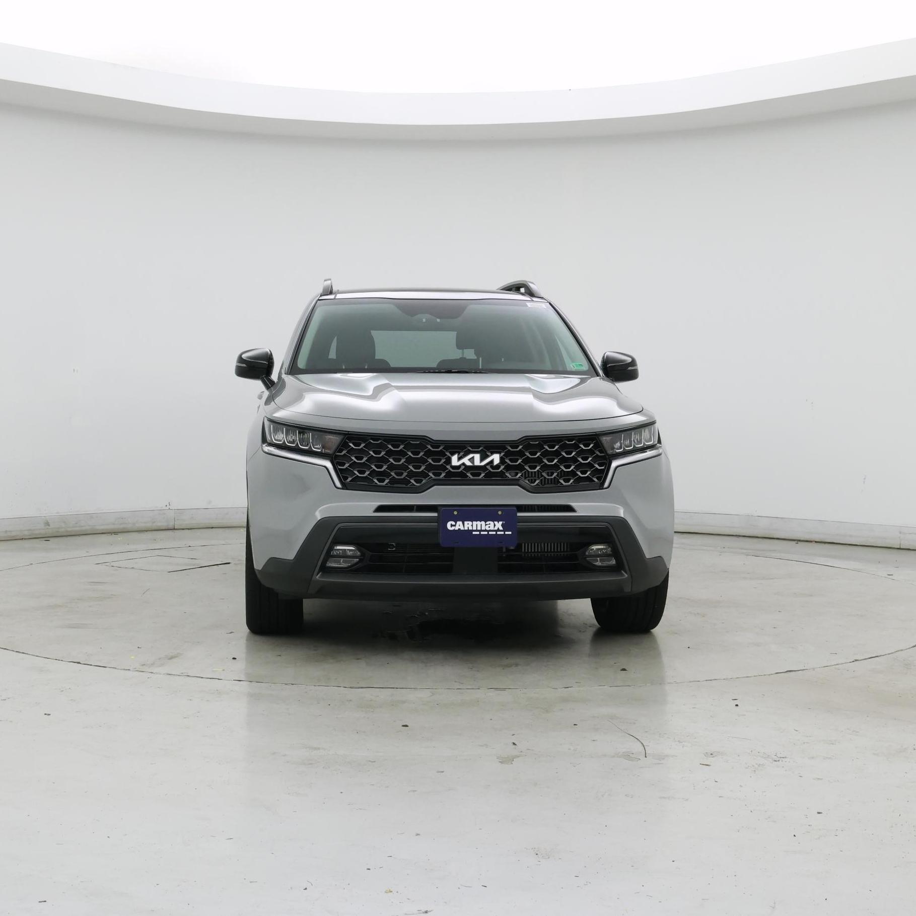 Thumbnail: 2023 Kia Sorento - 5
