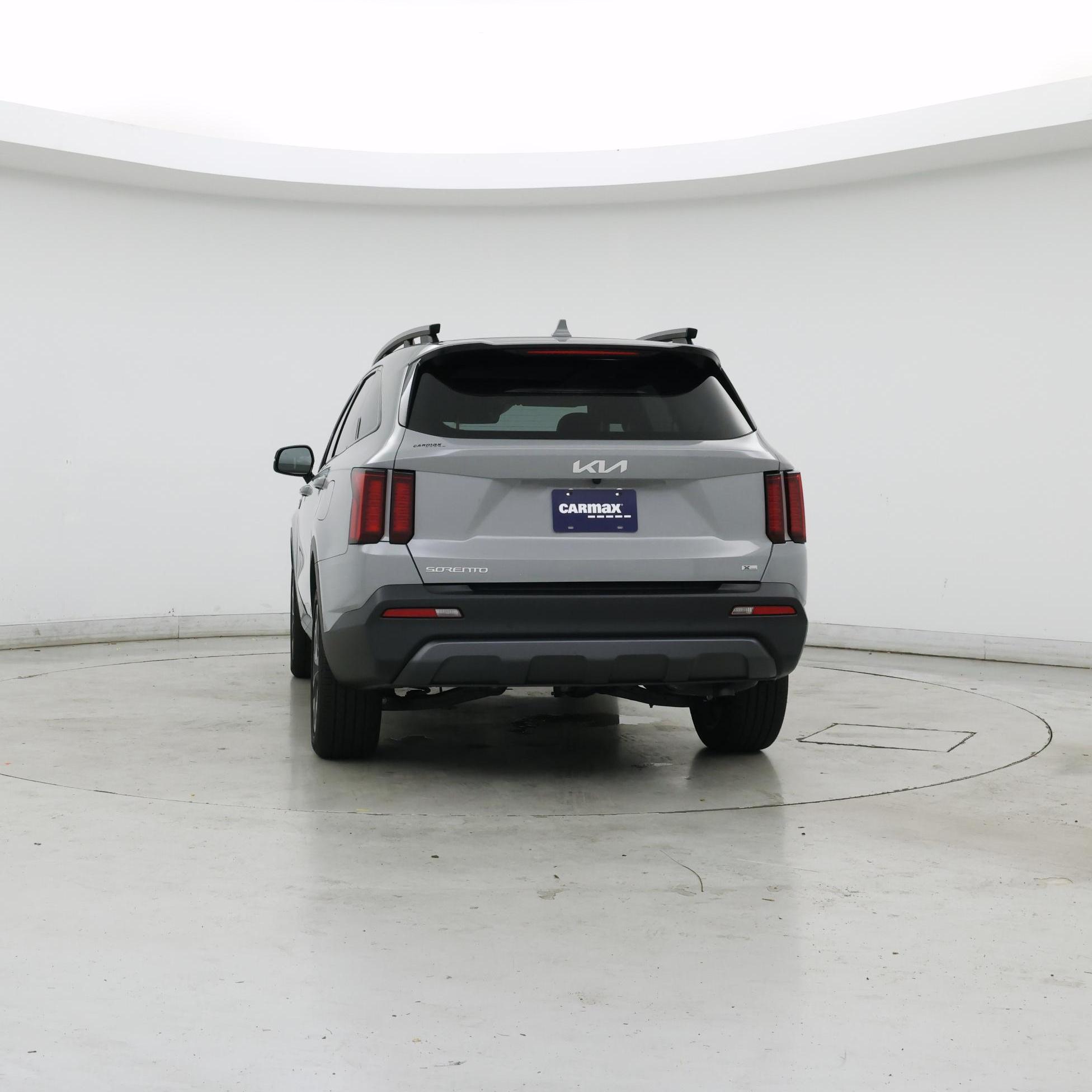 Thumbnail: 2023 Kia Sorento - 6