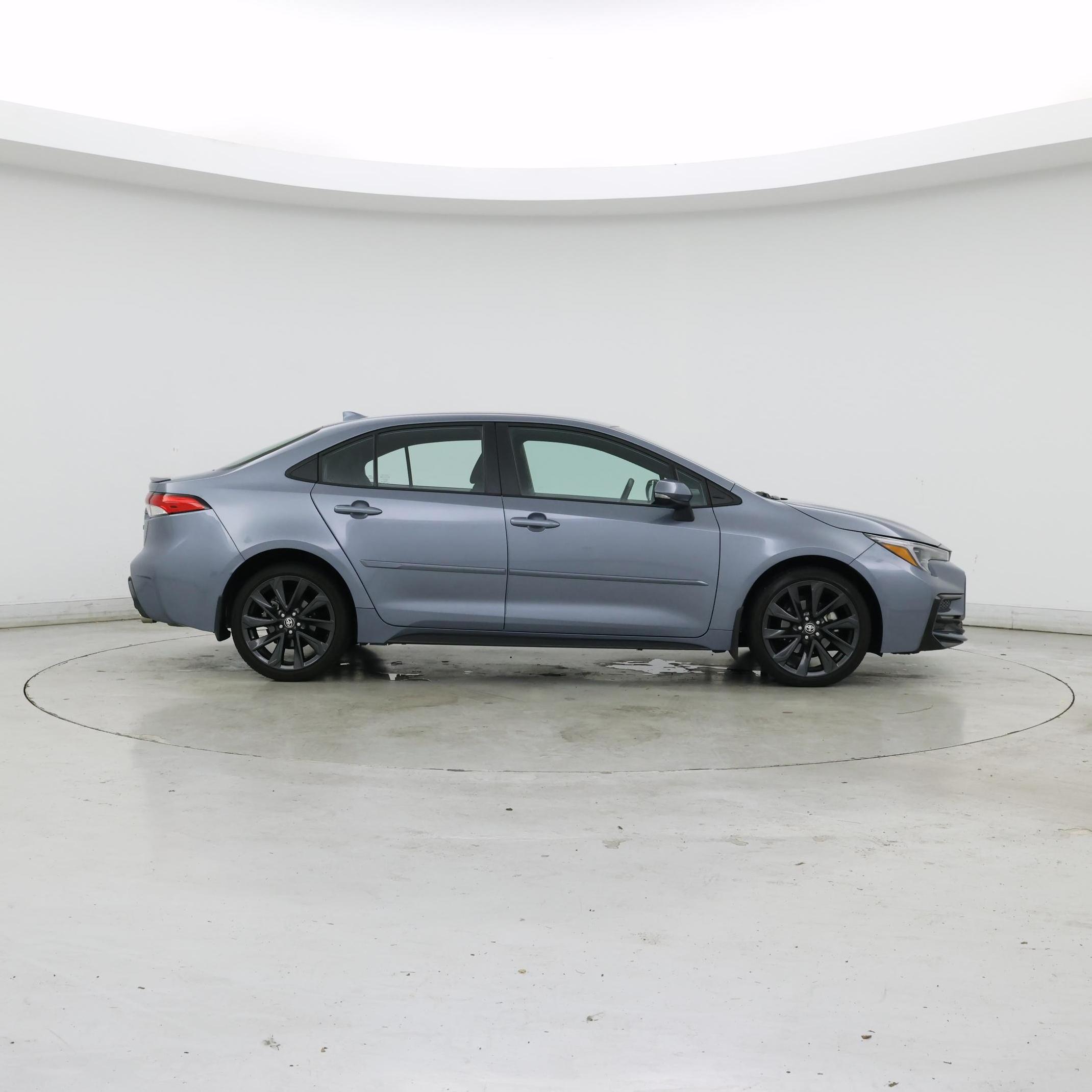Thumbnail: 2023 Toyota Corolla - 7
