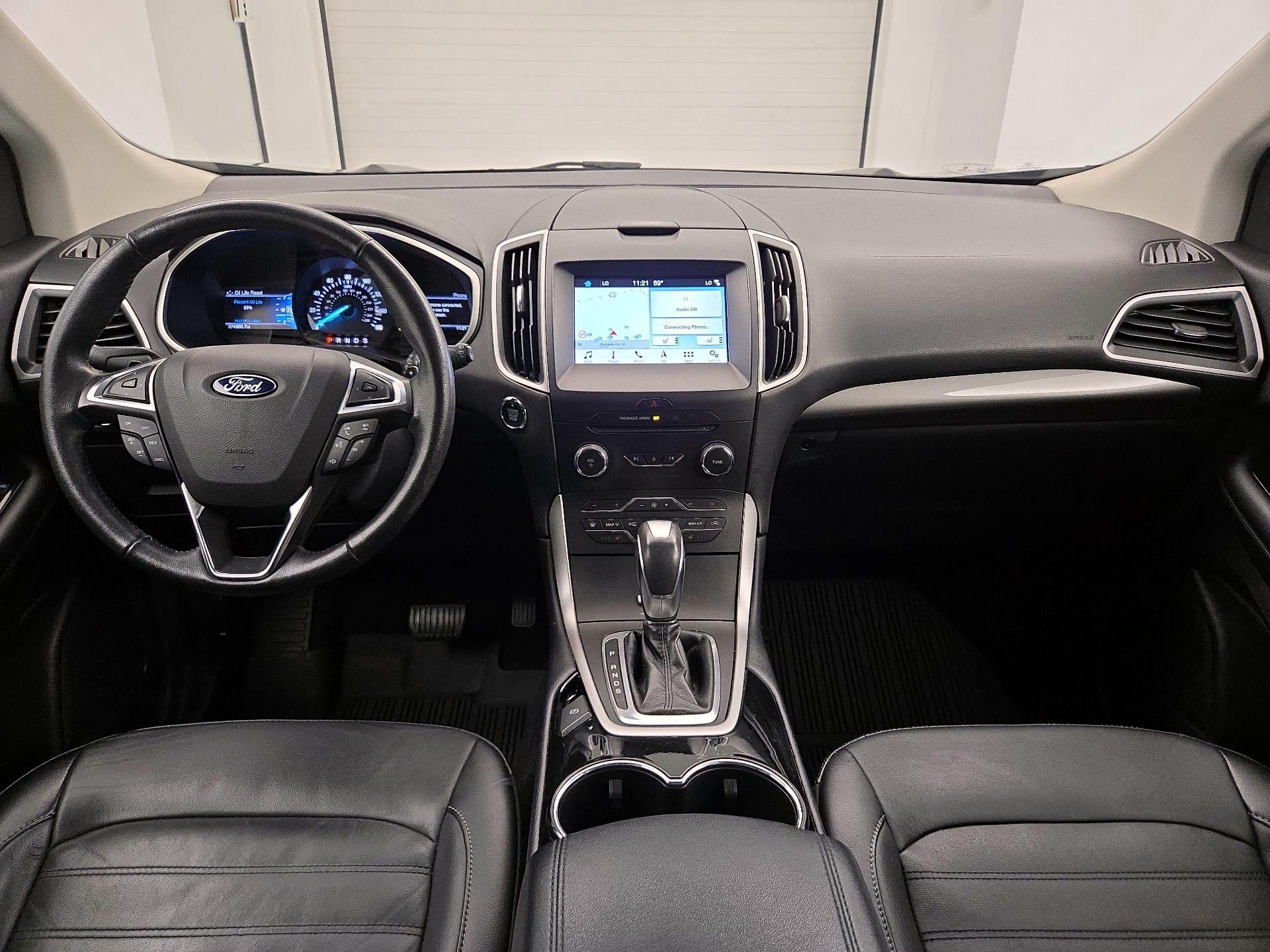 Thumbnail: 2017 Ford Edge - 9