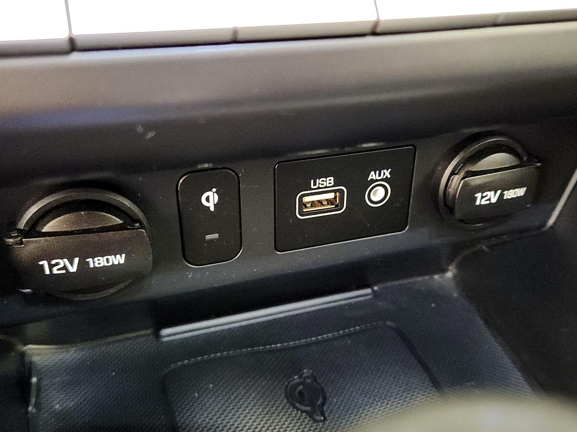 Thumbnail: 2019 Hyundai Sonata - 16
