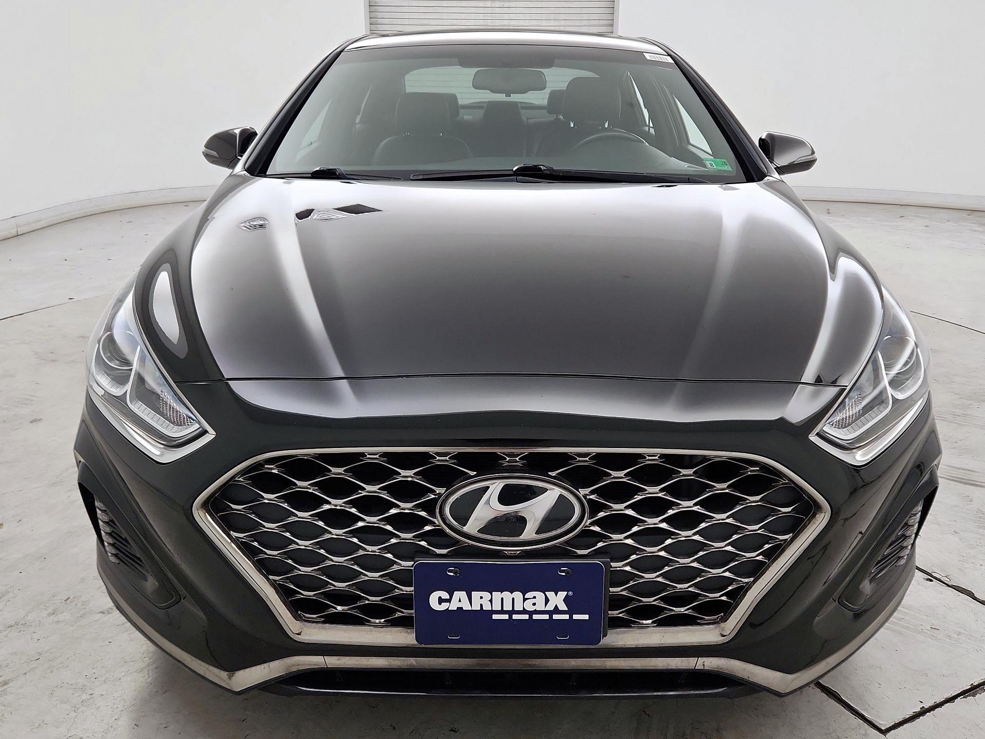 Thumbnail: 2019 Hyundai Sonata - 2