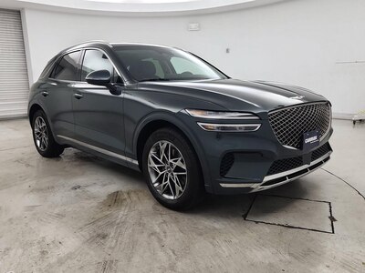 Green 2022 Genesis GV70