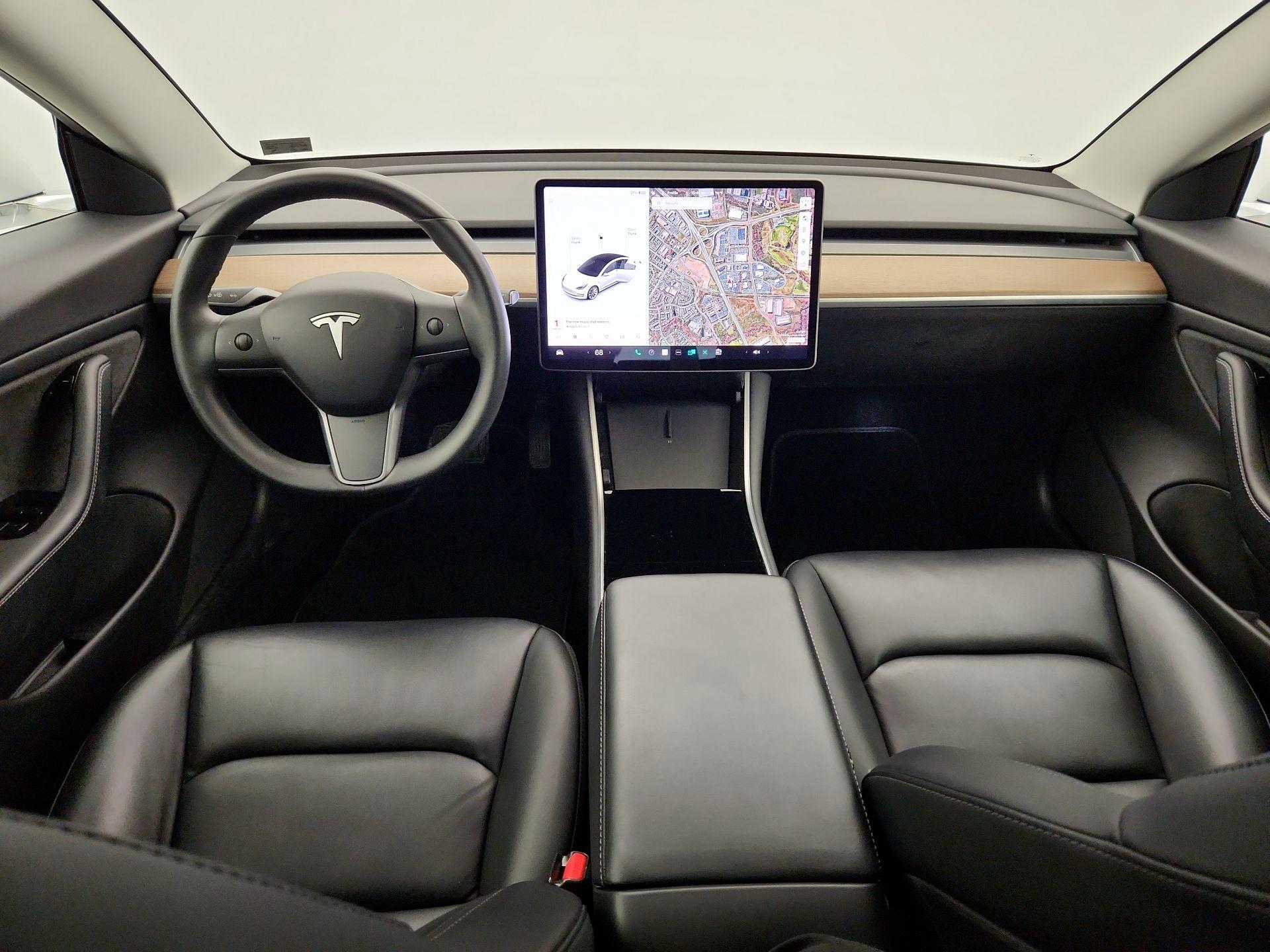 Thumbnail: 2020 Tesla Model 3 - 9