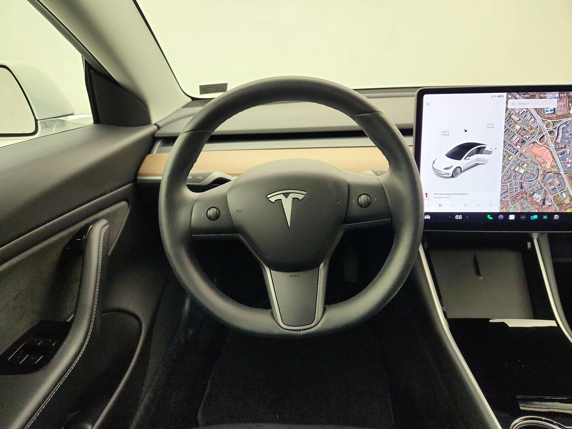 Thumbnail: 2020 Tesla Model 3 - 10