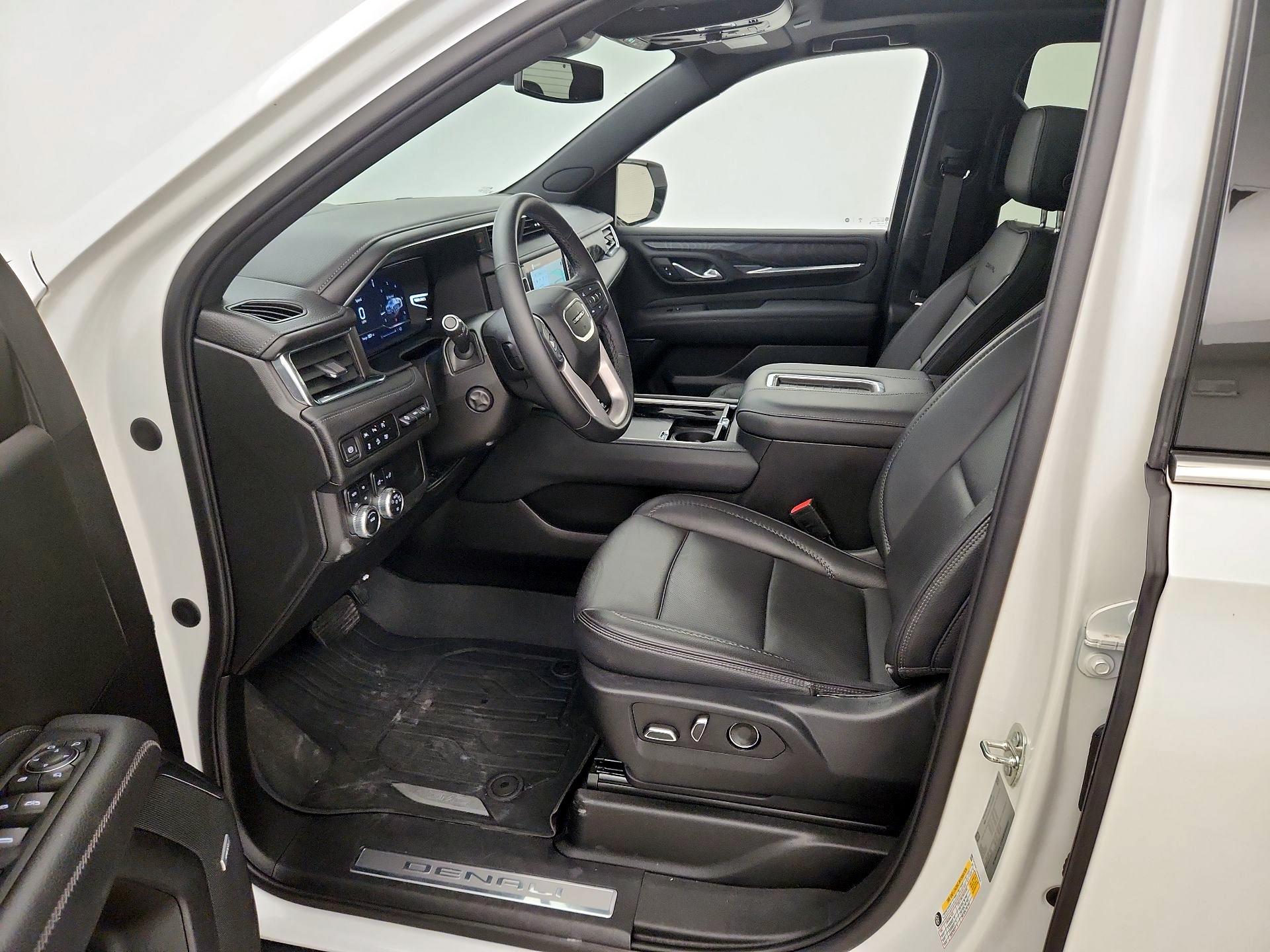 Thumbnail: 2023 GMC Yukon - 11