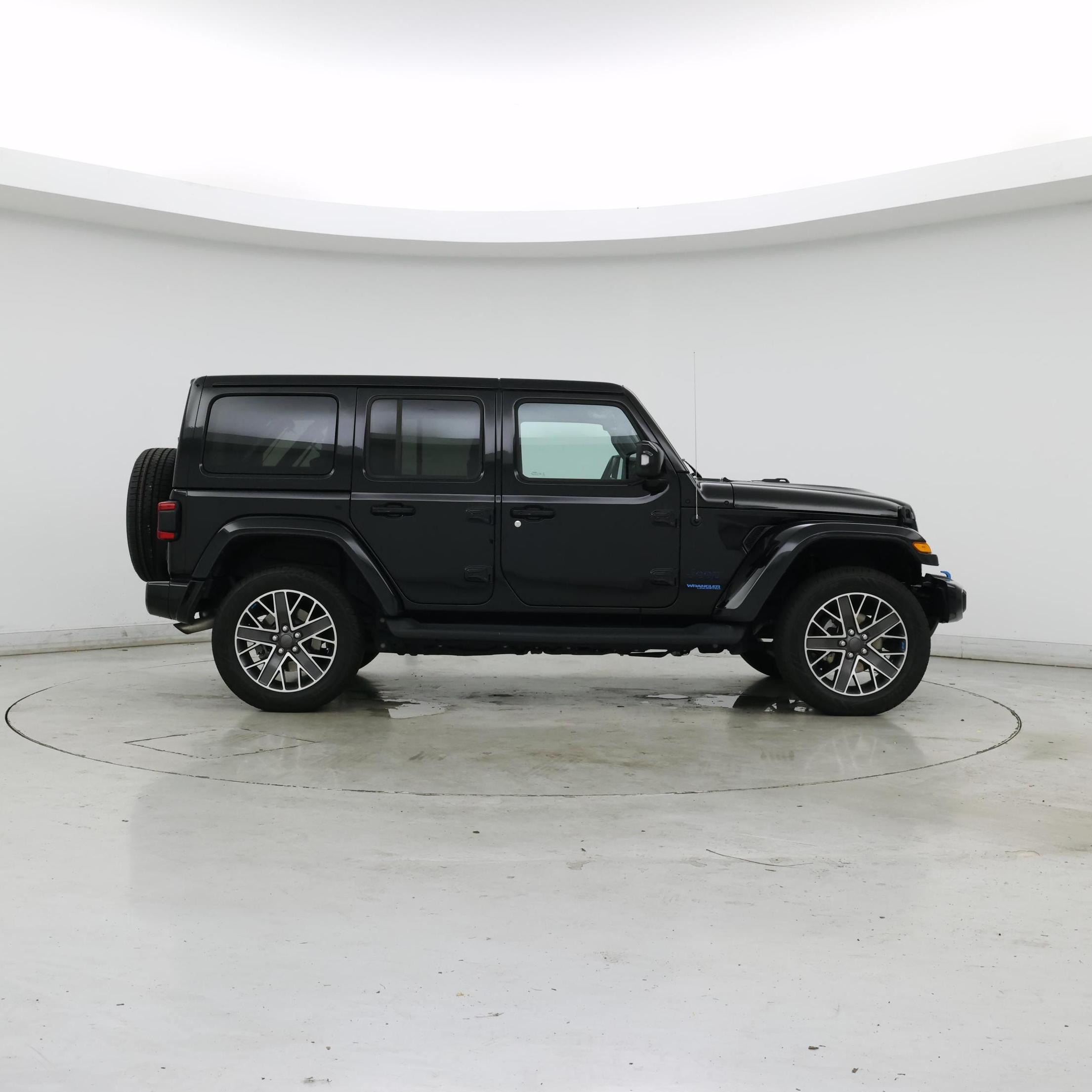 Thumbnail: 2022 Jeep Wrangler - 7