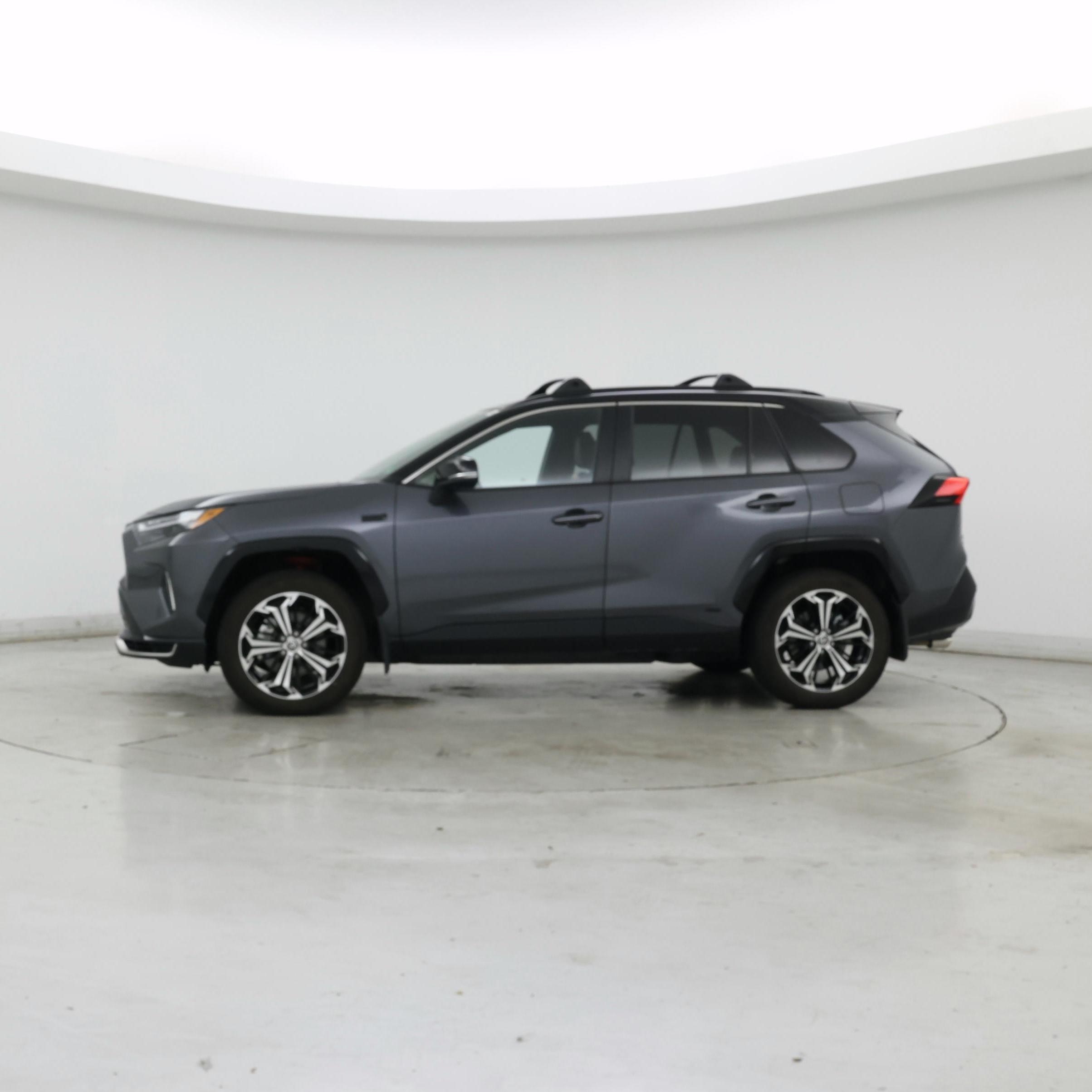 Thumbnail: 2024 Toyota RAV4 - 3