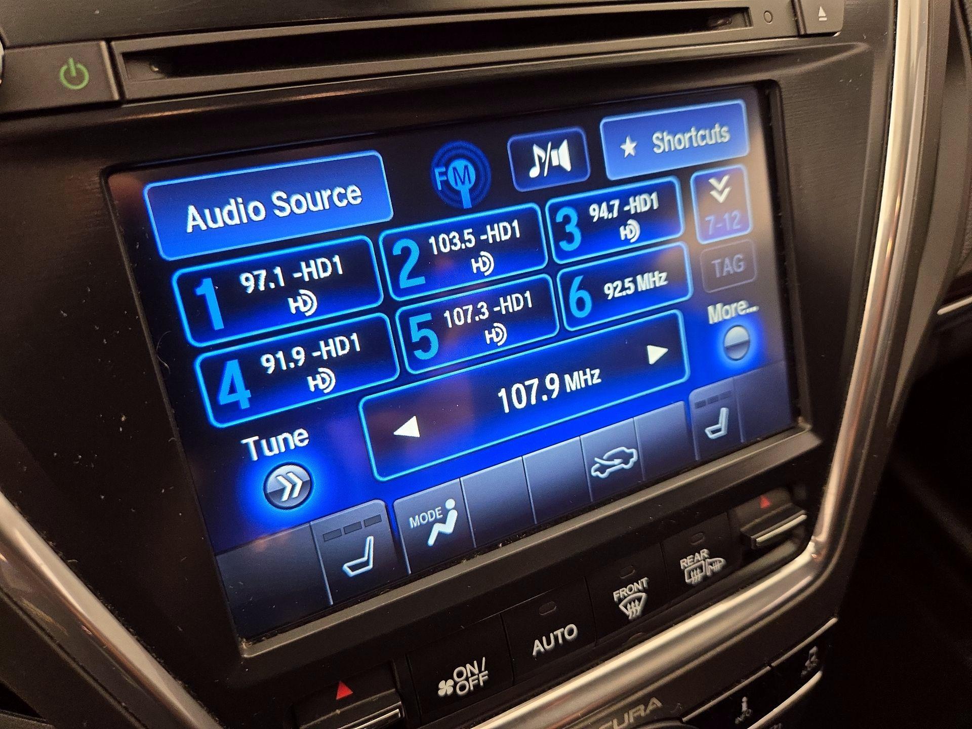 Thumbnail: 2016 Acura MDX - 16