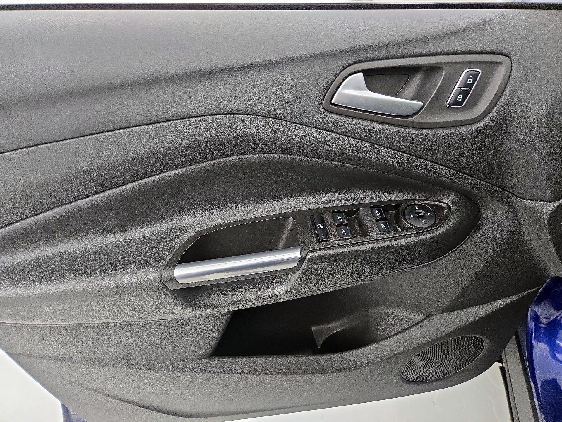 Thumbnail: 2014 Ford Escape - 12