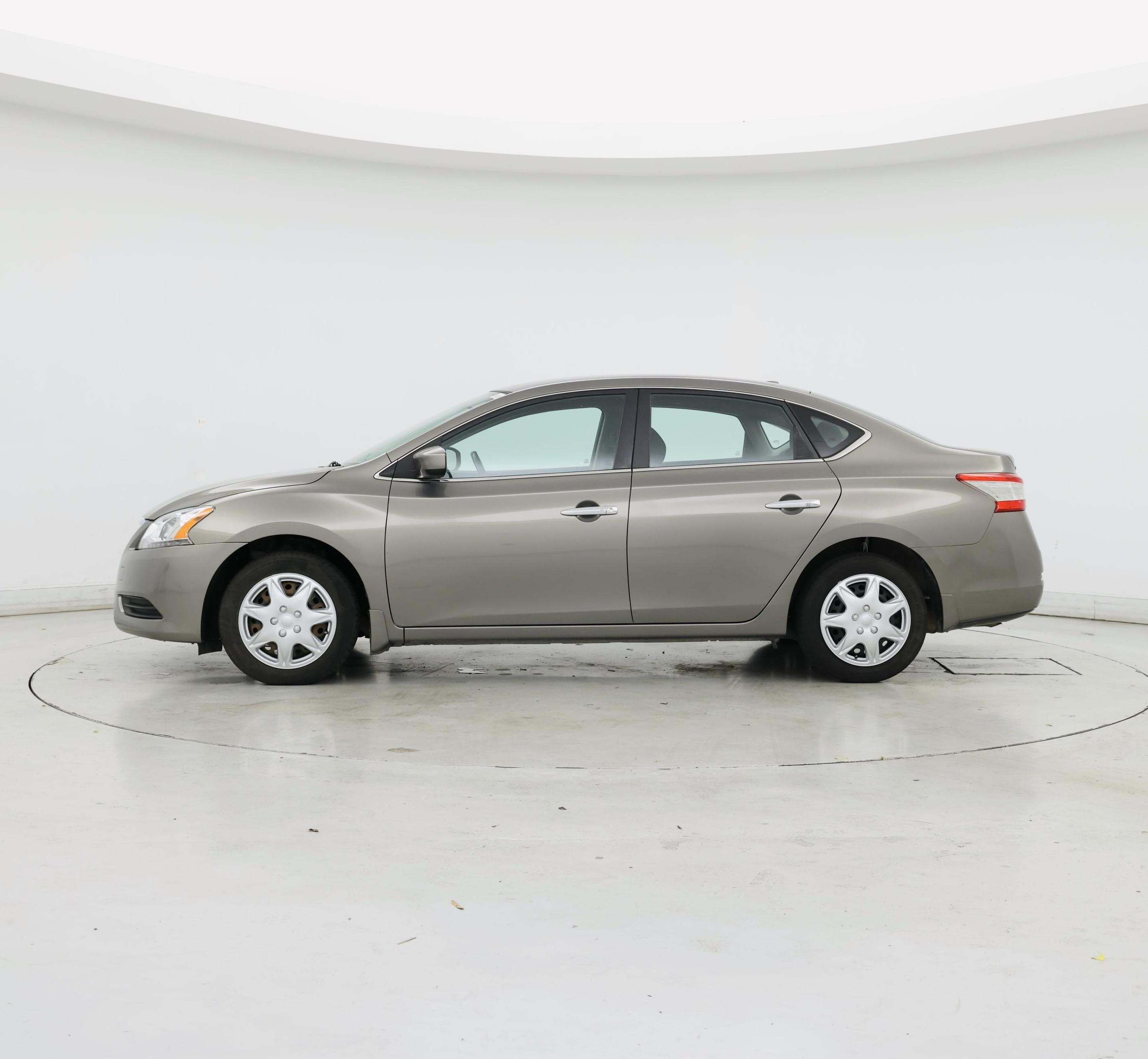 Thumbnail: 2015 Nissan Sentra - 3