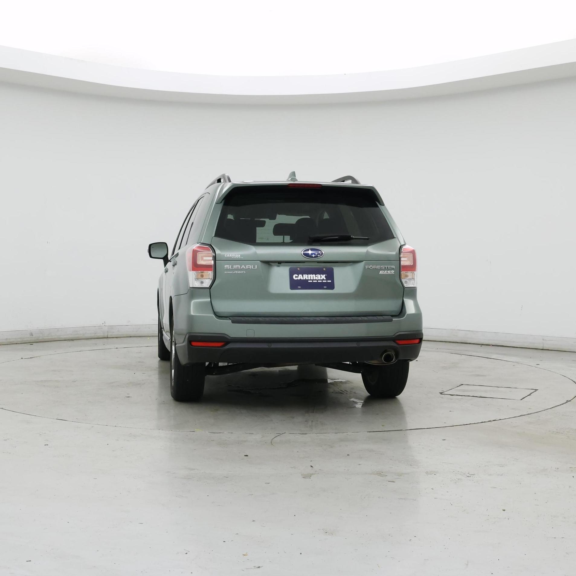 Thumbnail: 2017 Subaru Forester - 6