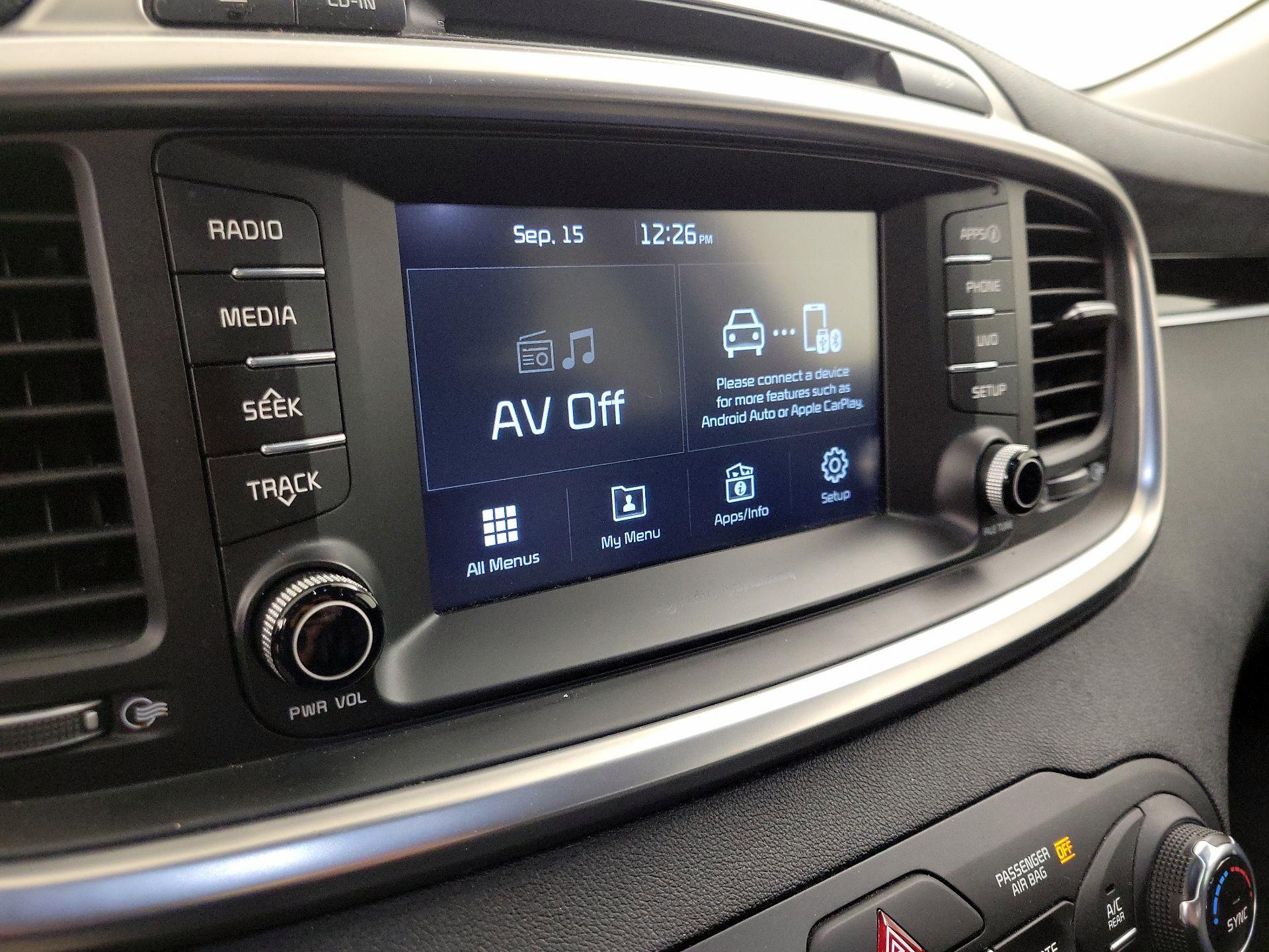 Thumbnail: 2018 Kia Sorento - 15