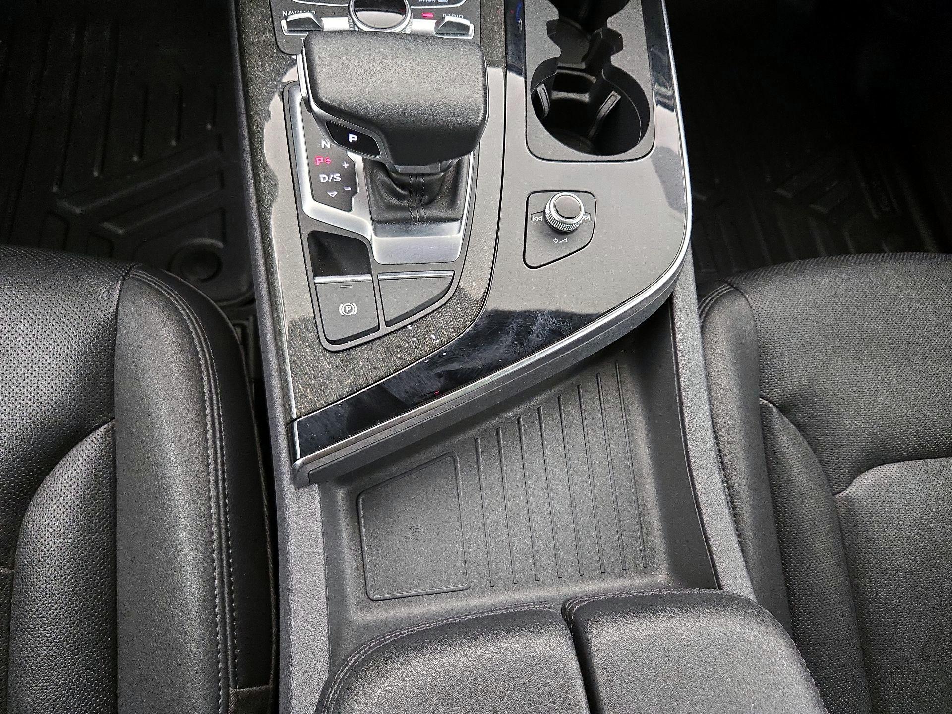 Thumbnail: 2019 Audi Q7 - 18