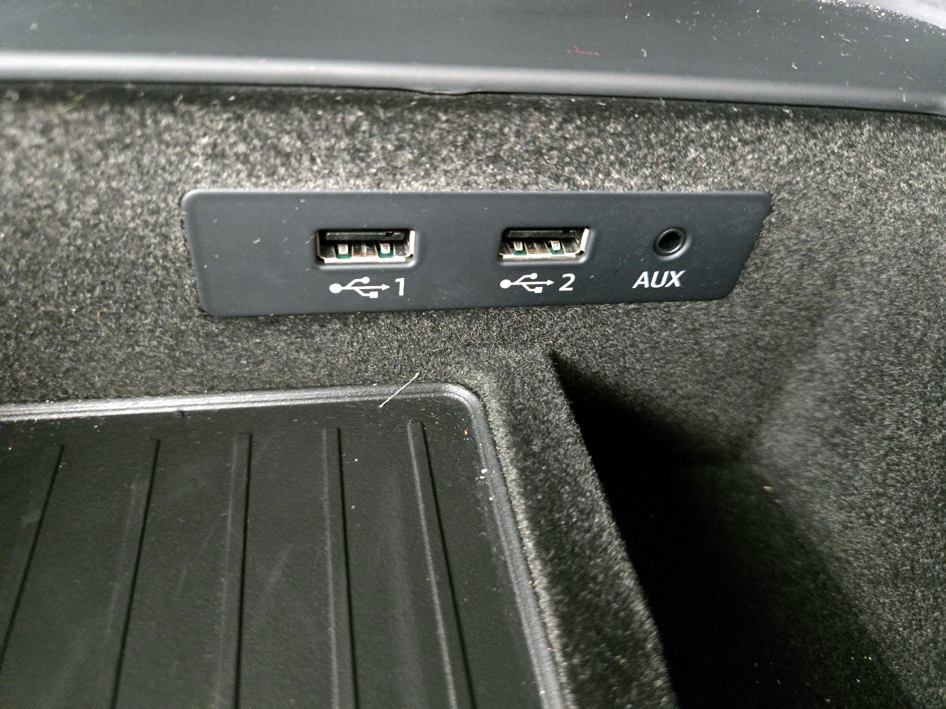 Thumbnail: 2019 Audi Q7 - 19