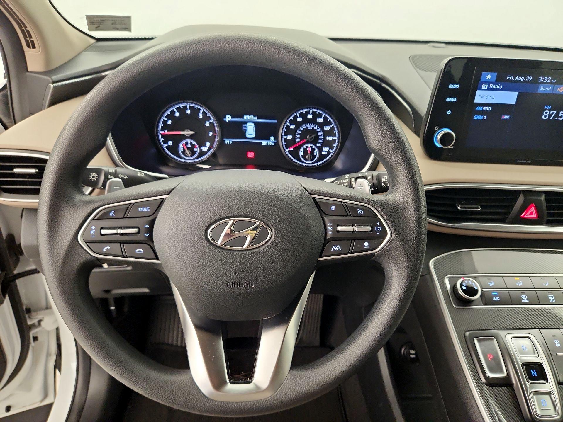 Thumbnail: 2022 Hyundai Santa Fe - 10