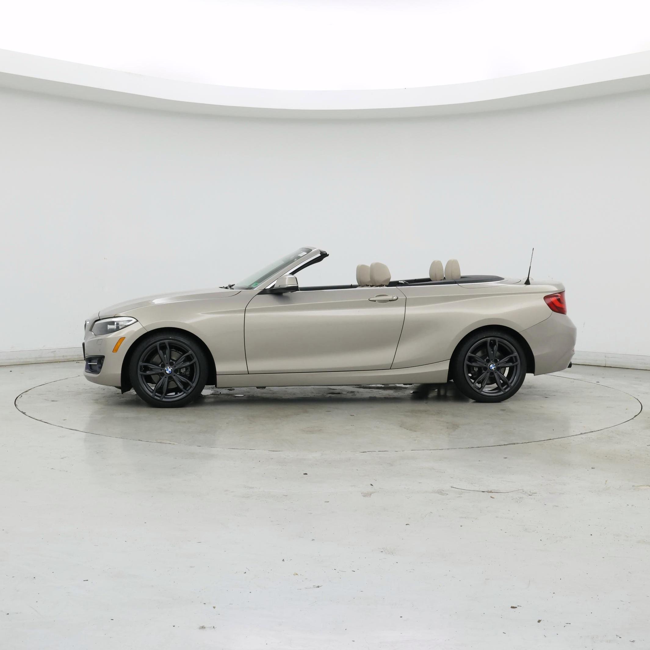 Thumbnail: 2016 BMW 2 Series - 3