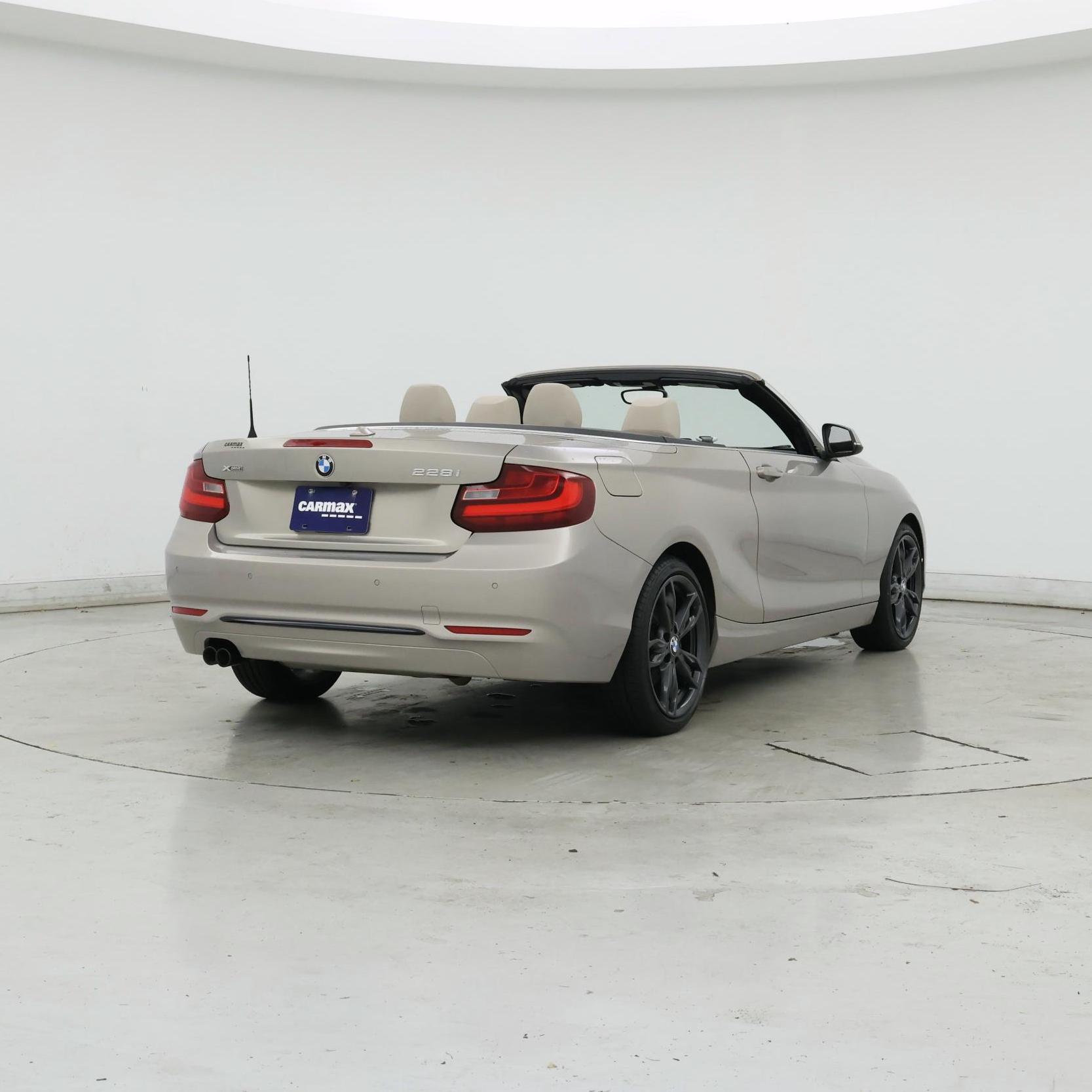 Thumbnail: 2016 BMW 2 Series - 8