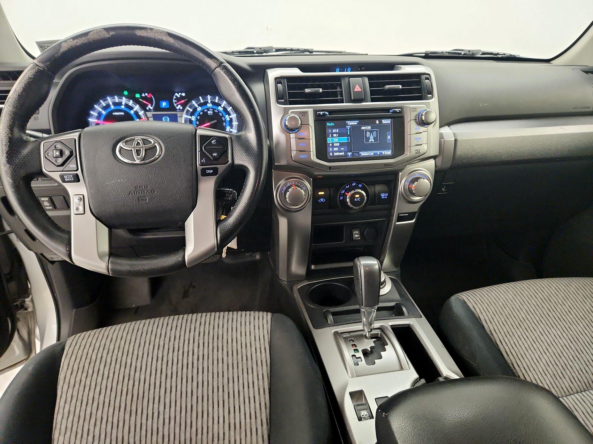 Thumbnail: 2015 Toyota 4Runner - 9