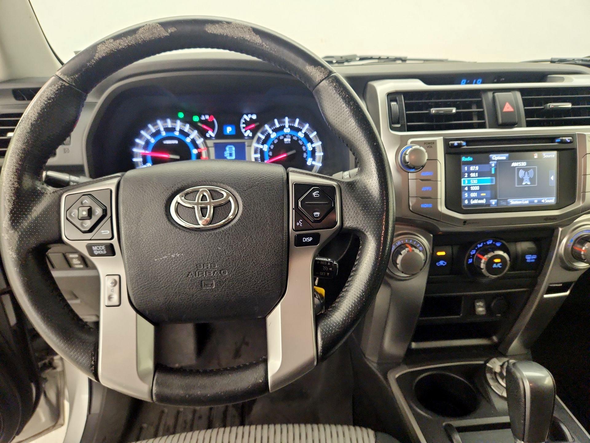 Thumbnail: 2015 Toyota 4Runner - 10