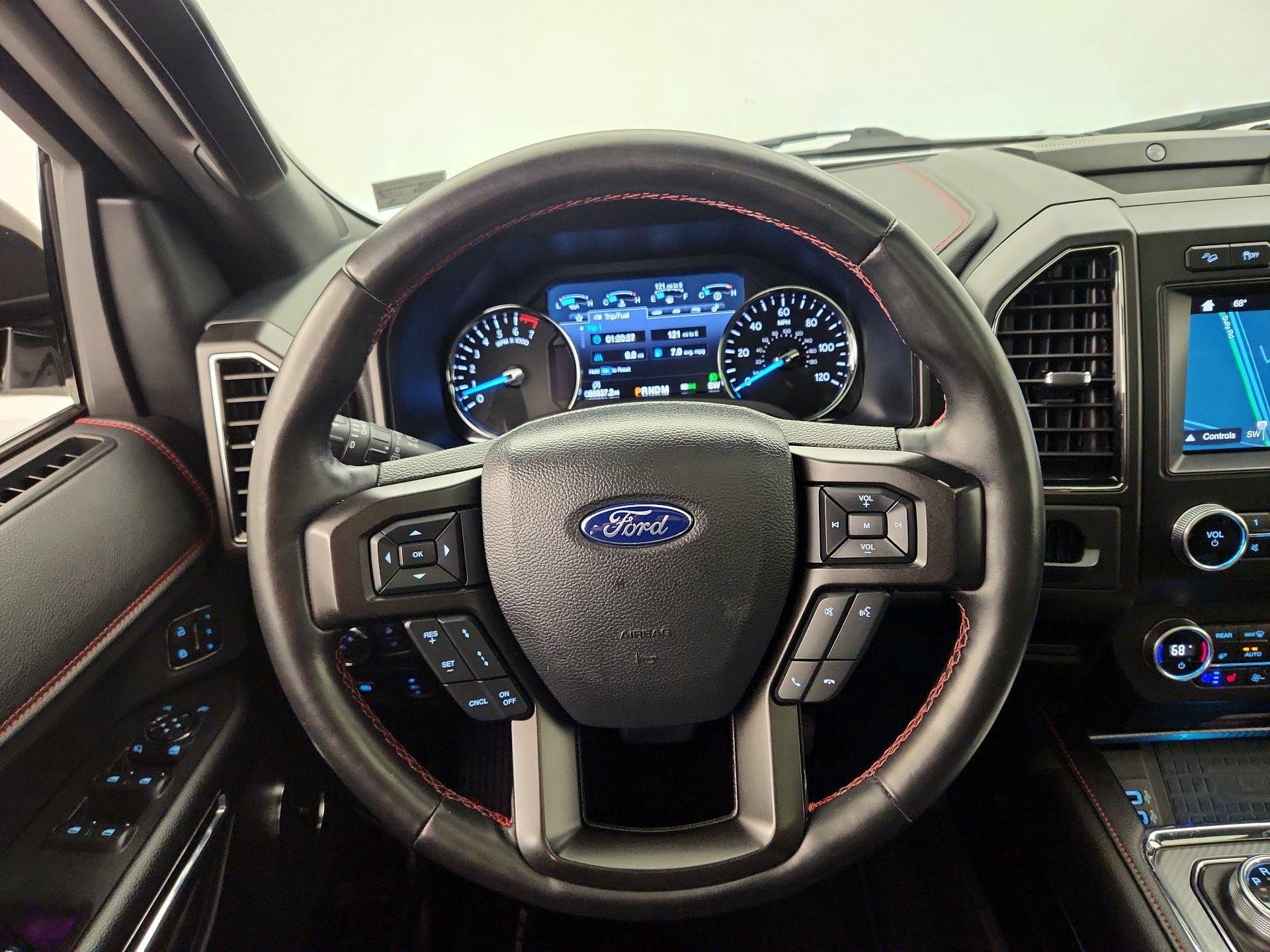 Thumbnail: 2019 Ford Expedition - 10