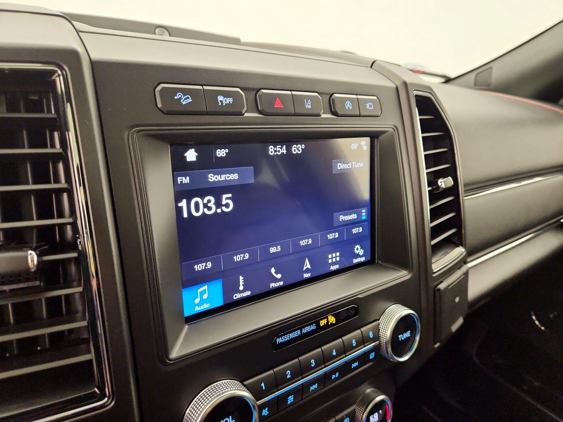 Thumbnail: 2019 Ford Expedition - 16