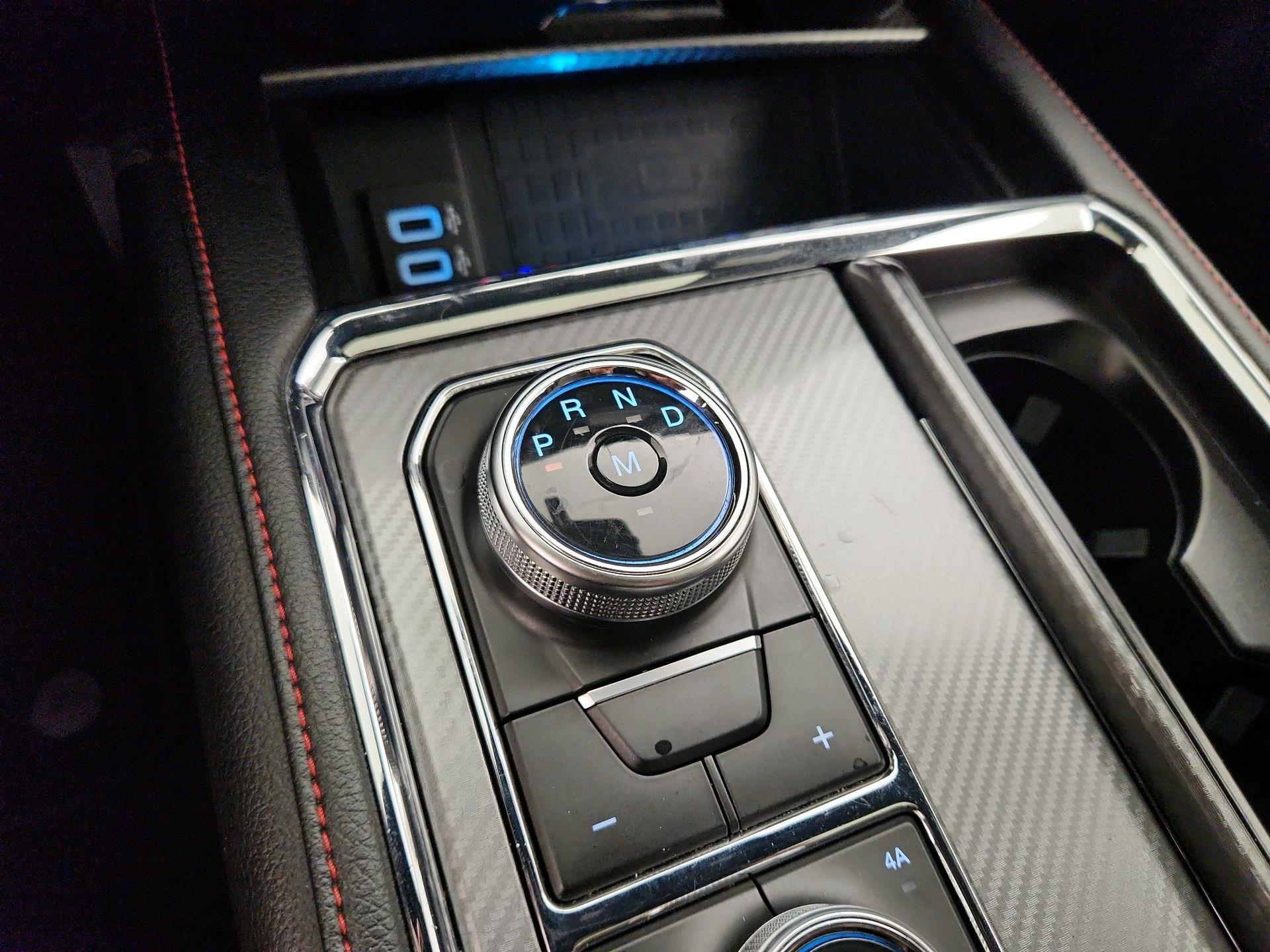 Thumbnail: 2019 Ford Expedition - 18