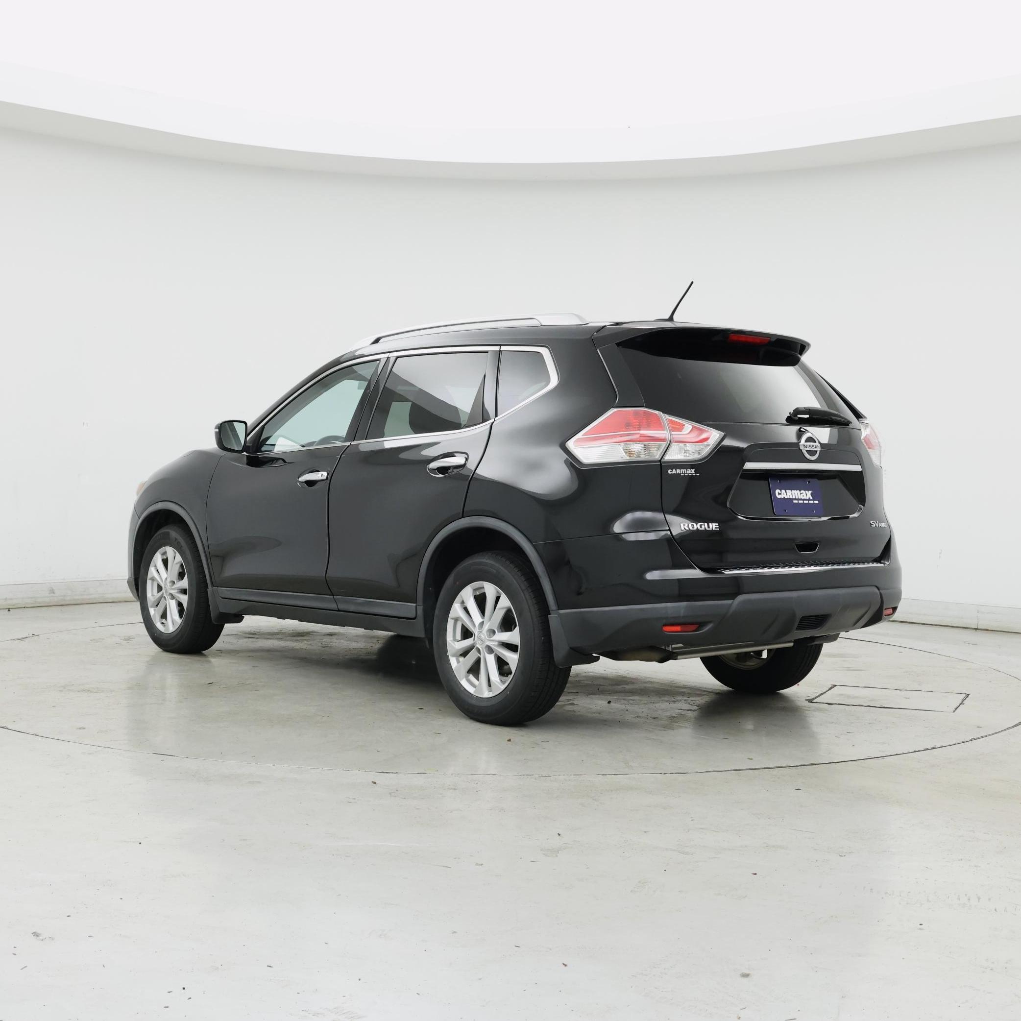 Thumbnail: 2015 Nissan Rogue - 2