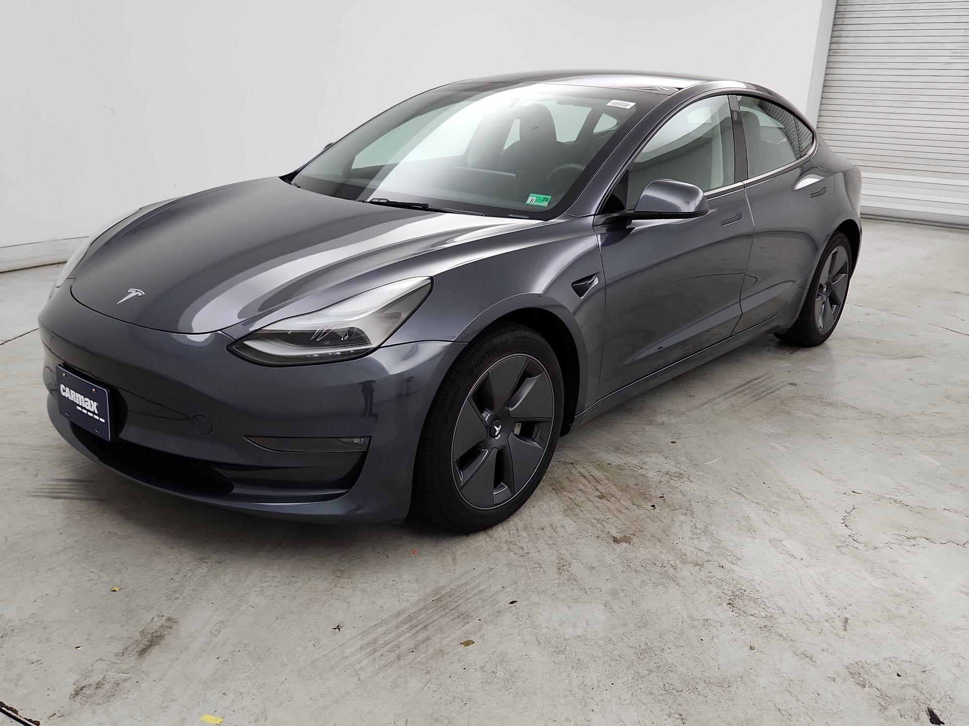Thumbnail: 2023 Tesla Model 3 - 3