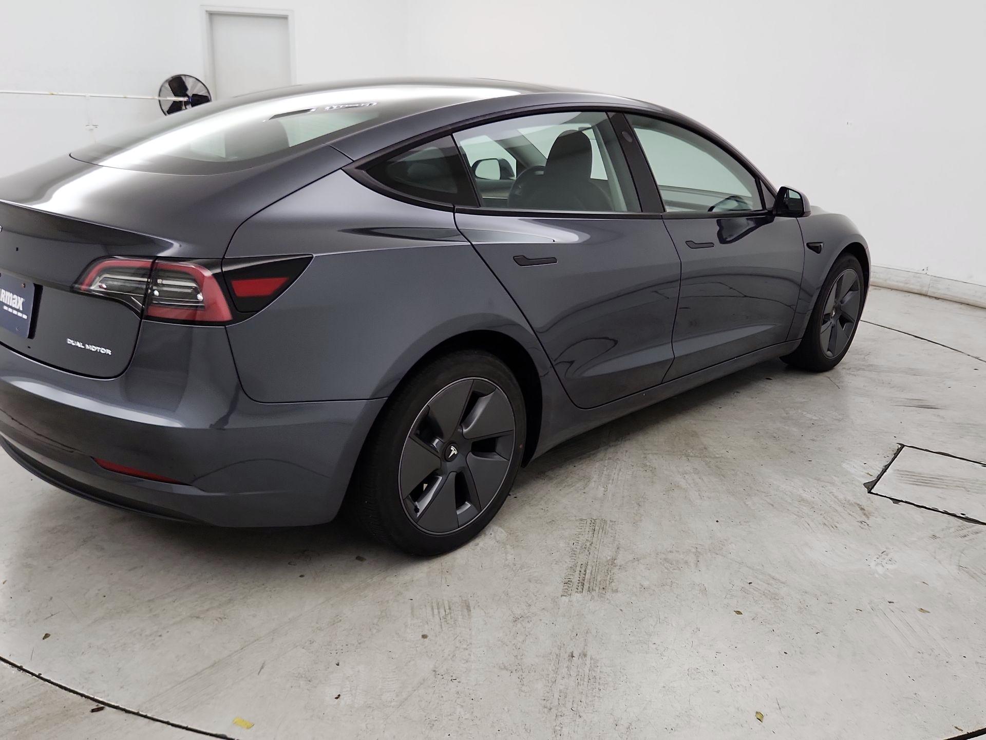 Thumbnail: 2023 Tesla Model 3 - 5