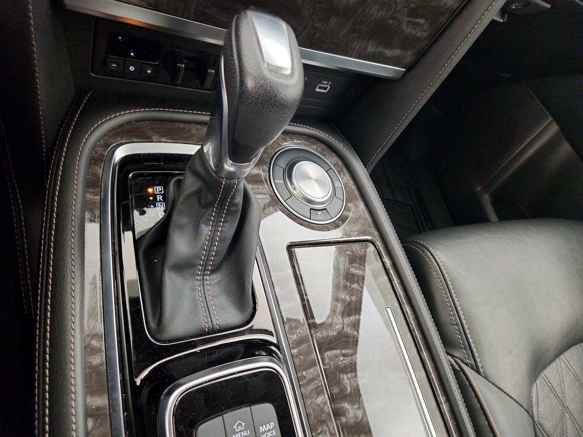 Thumbnail: 2021 Nissan Armada - 18