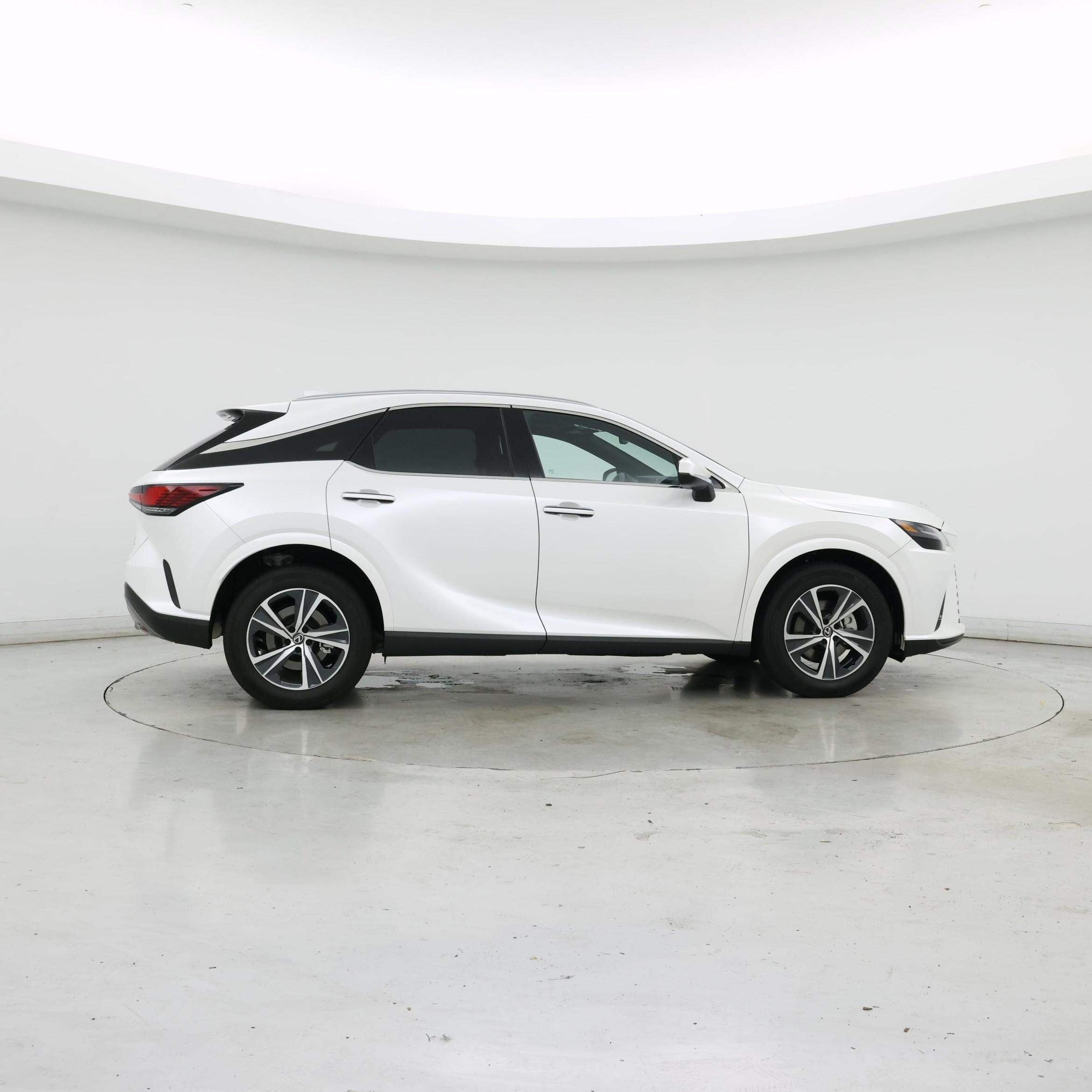 Thumbnail: 2025 Lexus RX - 7