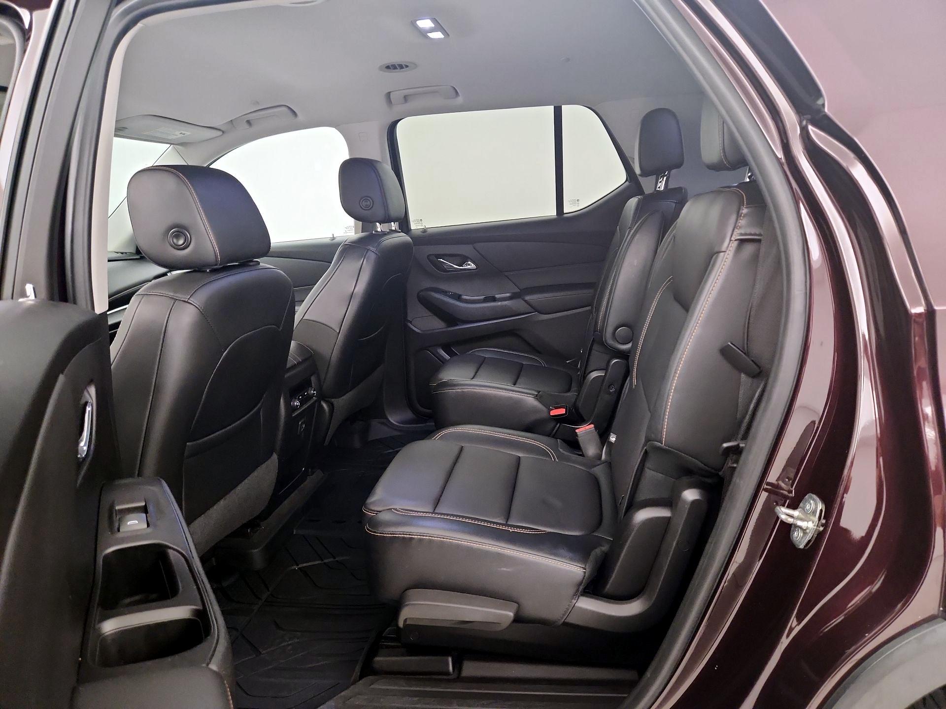 Thumbnail: 2019 Chevrolet Traverse - 19